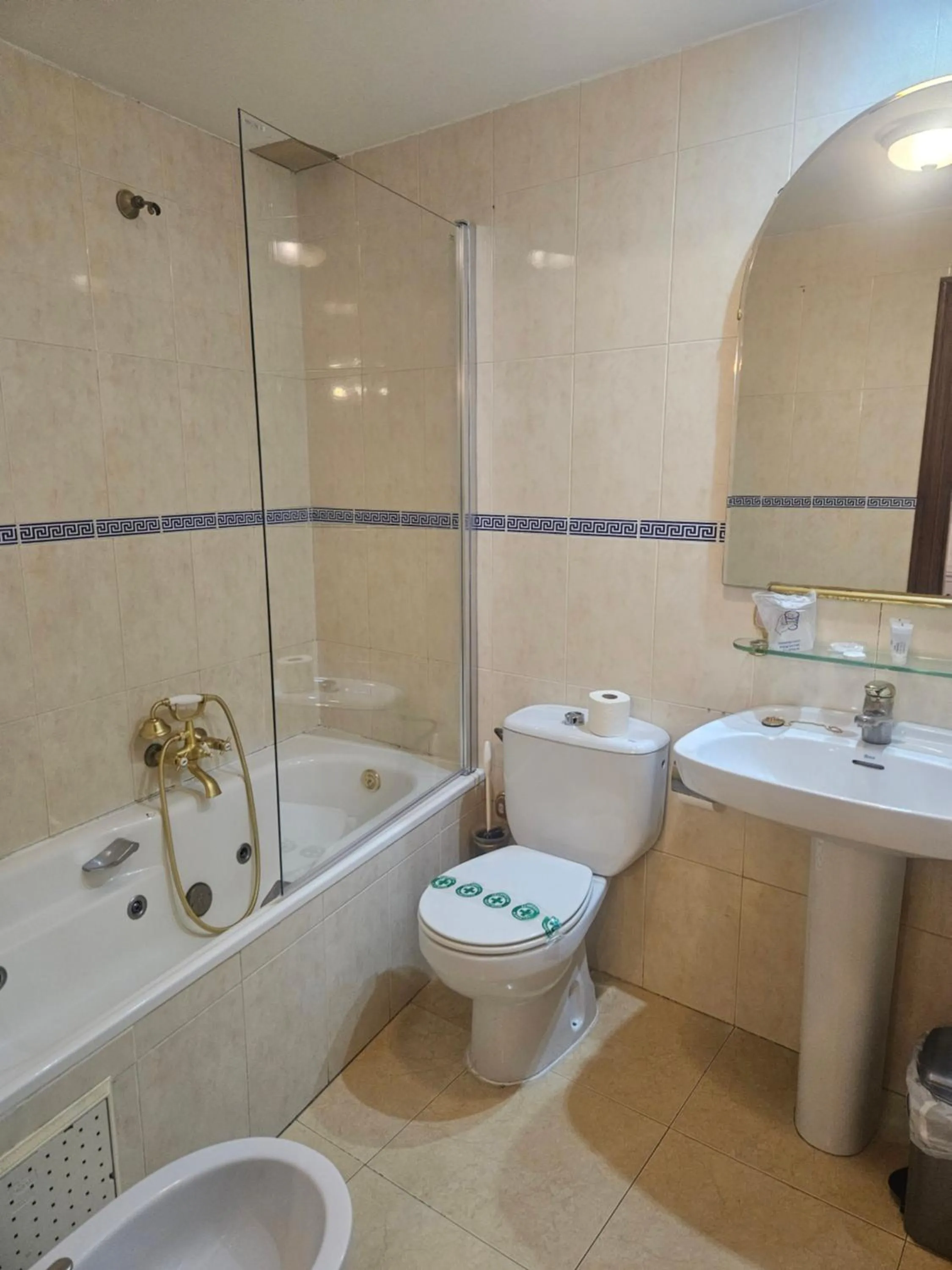 Bathroom in Hosteria Real de Zamora