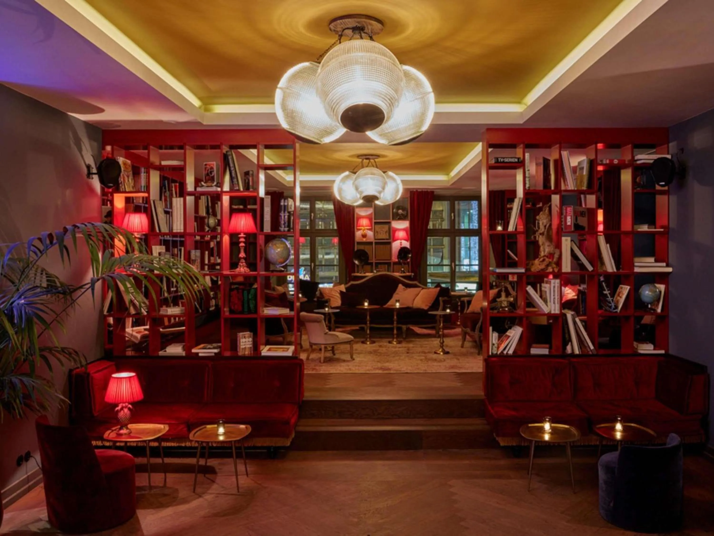 Lounge or bar in 25hours Hotel The Royal Bavarian