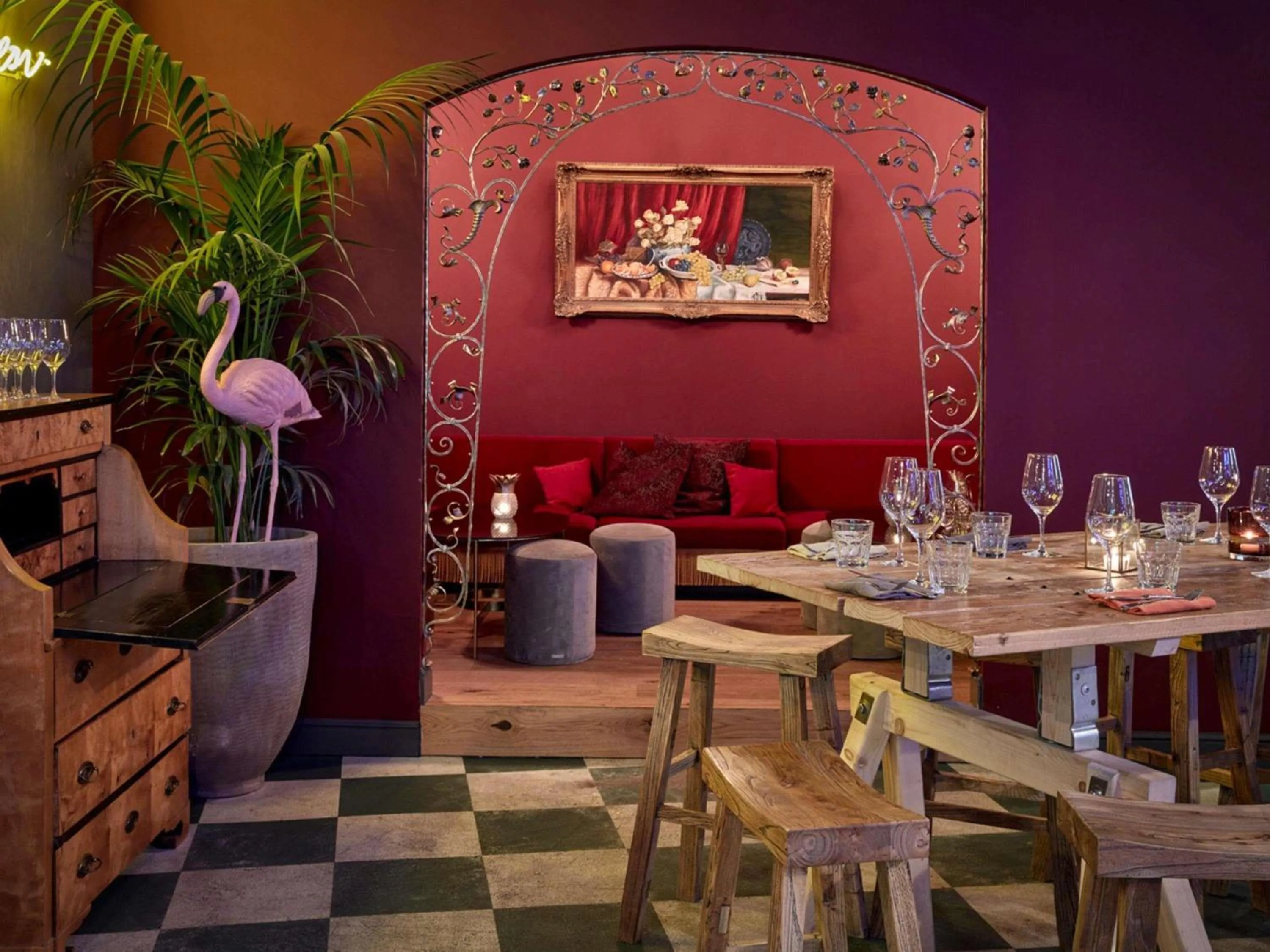 Restaurant/places to eat in 25hours Hotel The Royal Bavarian