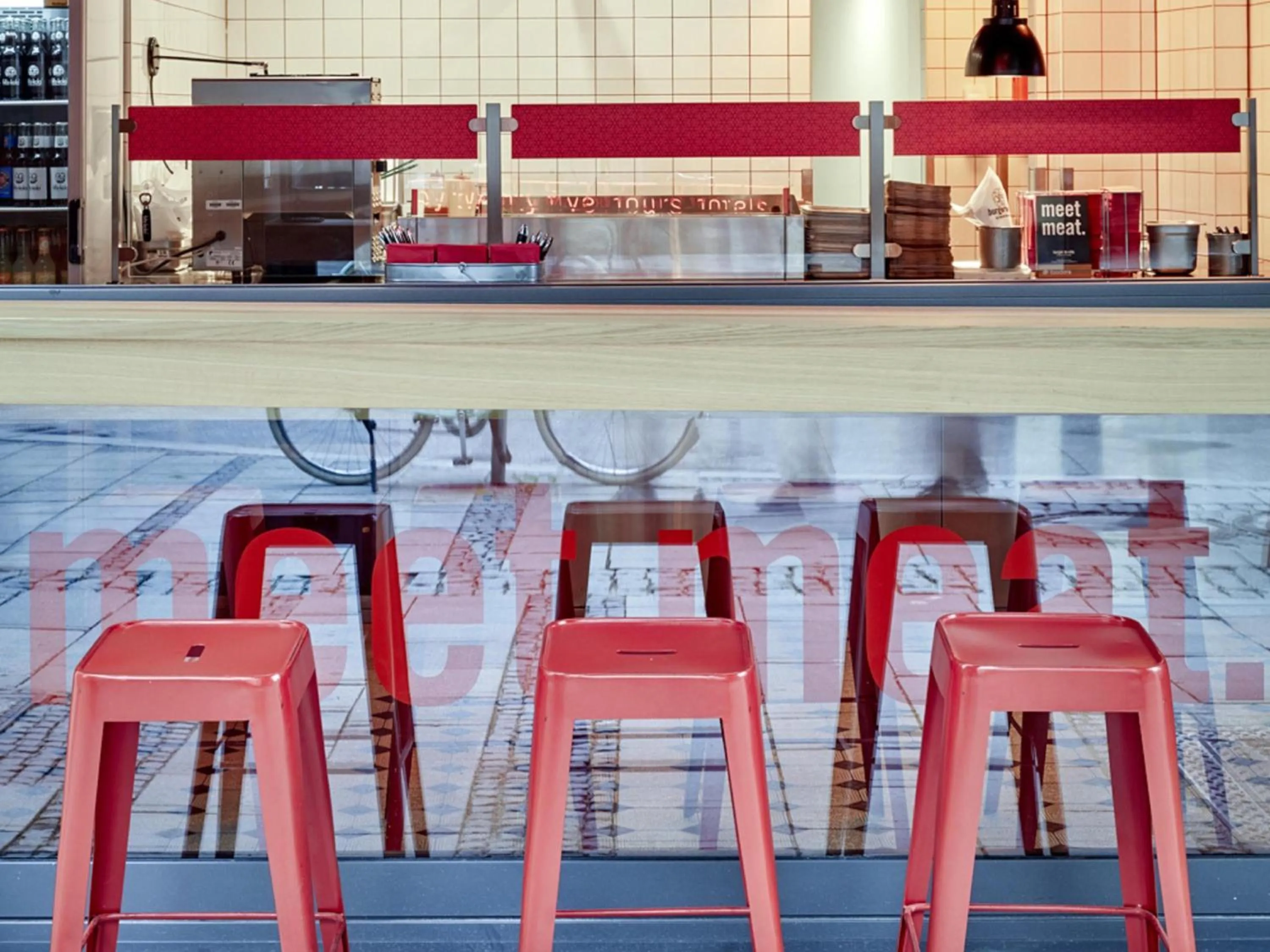 Restaurant/places to eat in 25hours Hotel The Royal Bavarian