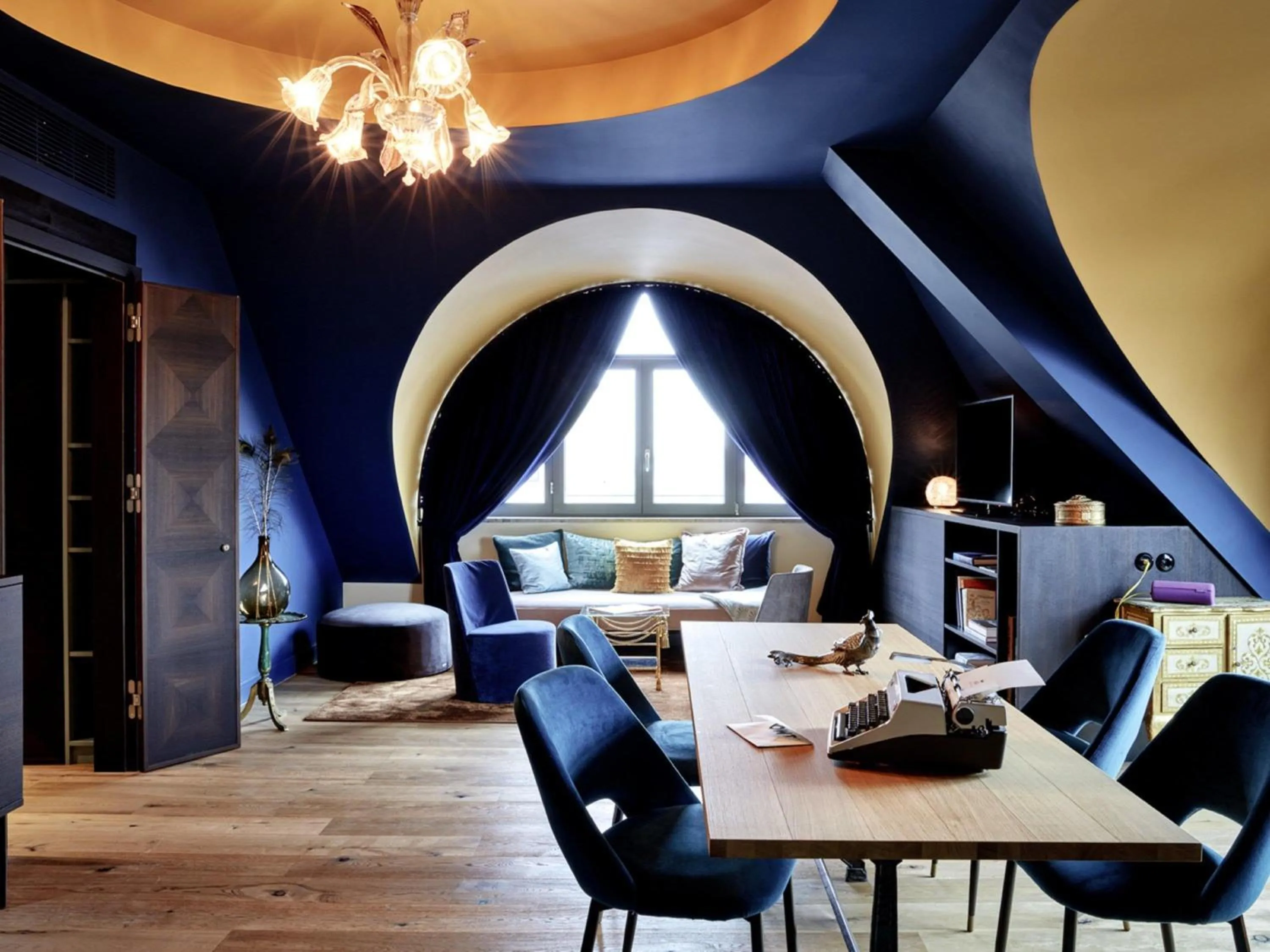 Bedroom in 25hours Hotel The Royal Bavarian