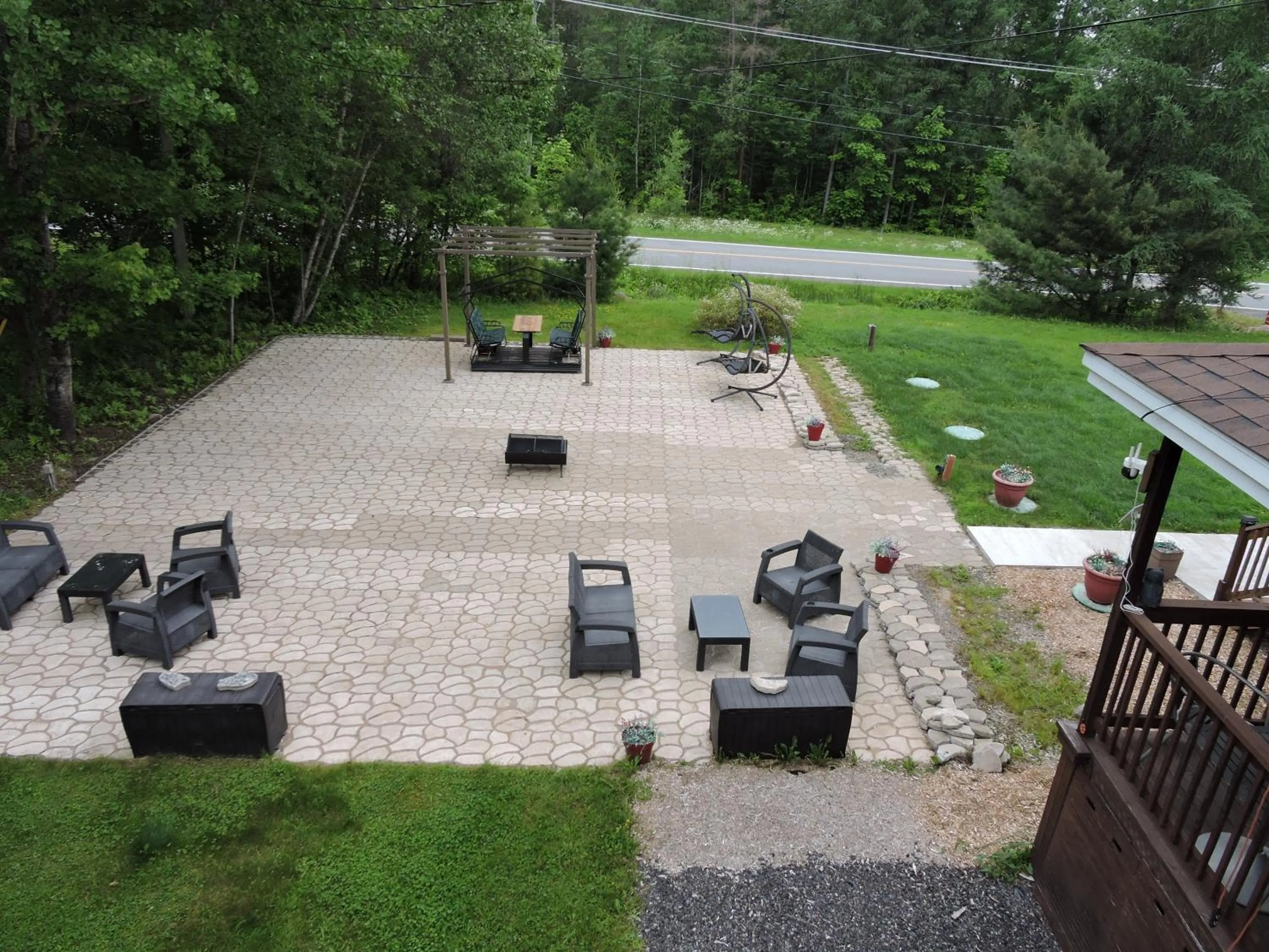 Garden view in Gite Passion et Tendresse B&B