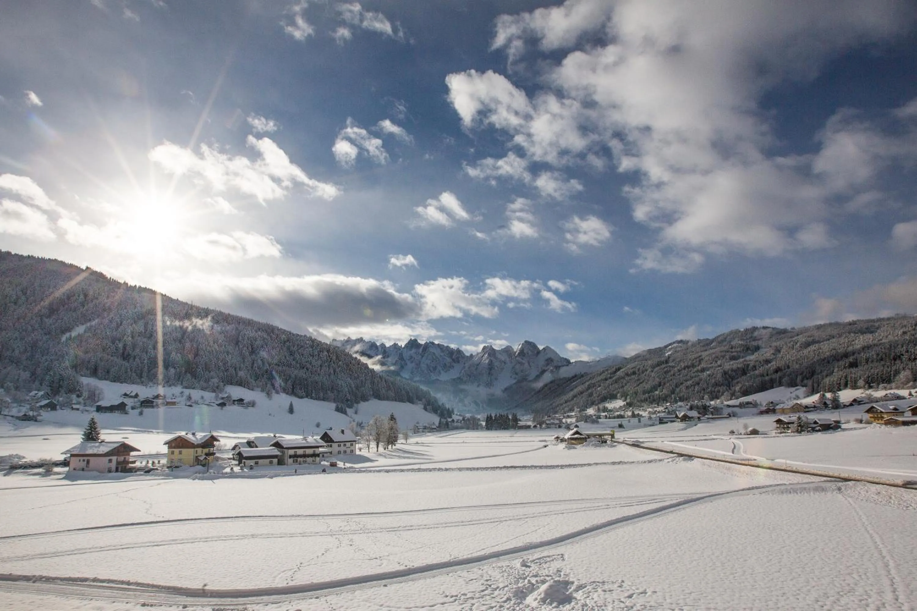 Double or Twin Room with Mountain View in COOEE alpin Hotel Dachstein