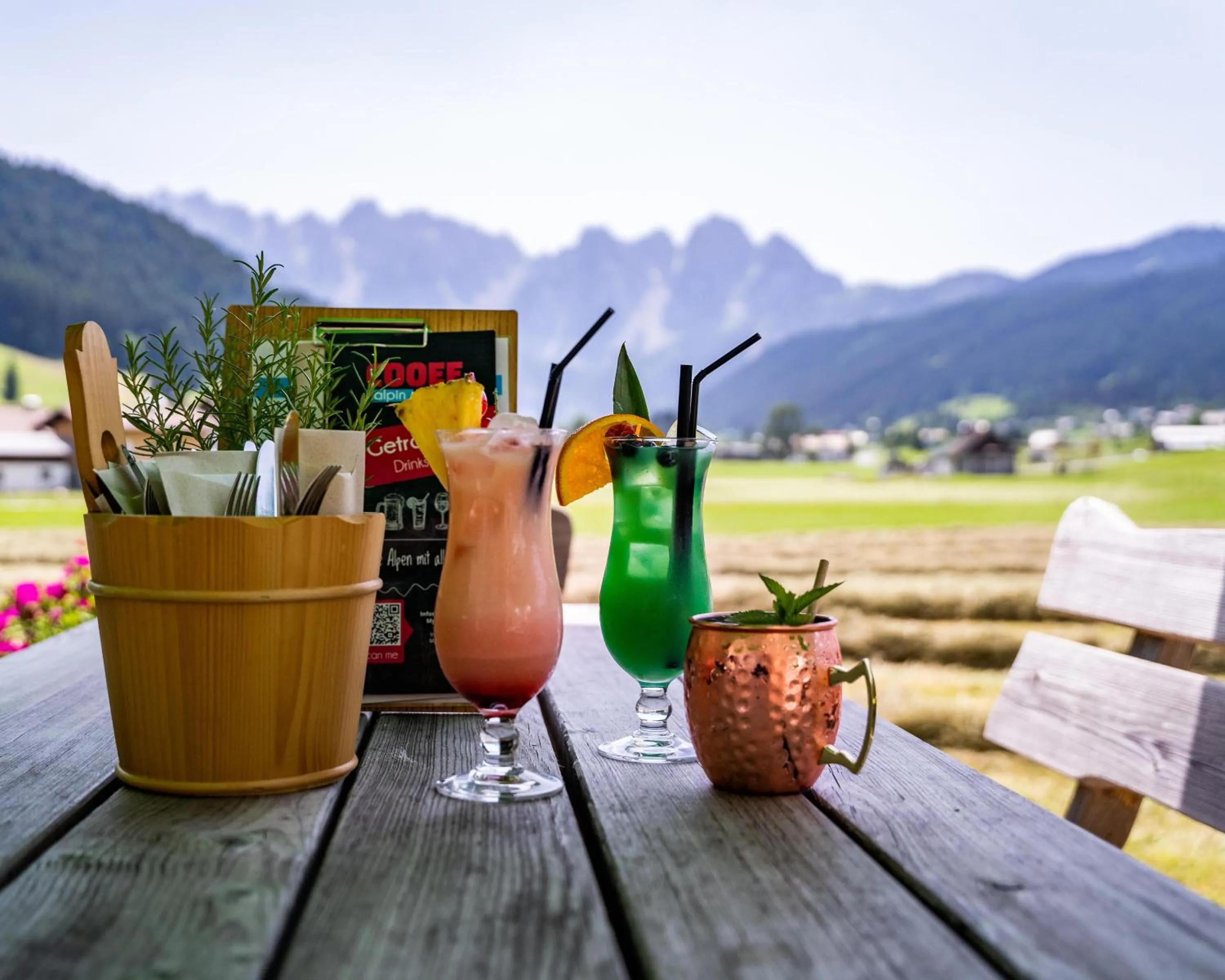 Restaurant/places to eat in COOEE alpin Hotel Dachstein