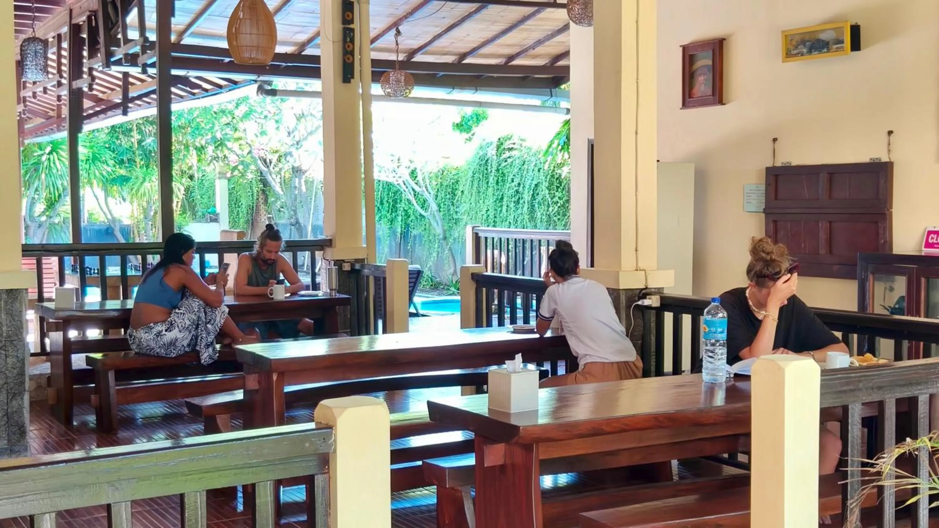 Restaurant/places to eat in Gili Buana Hostel & Backpackers Gili Air