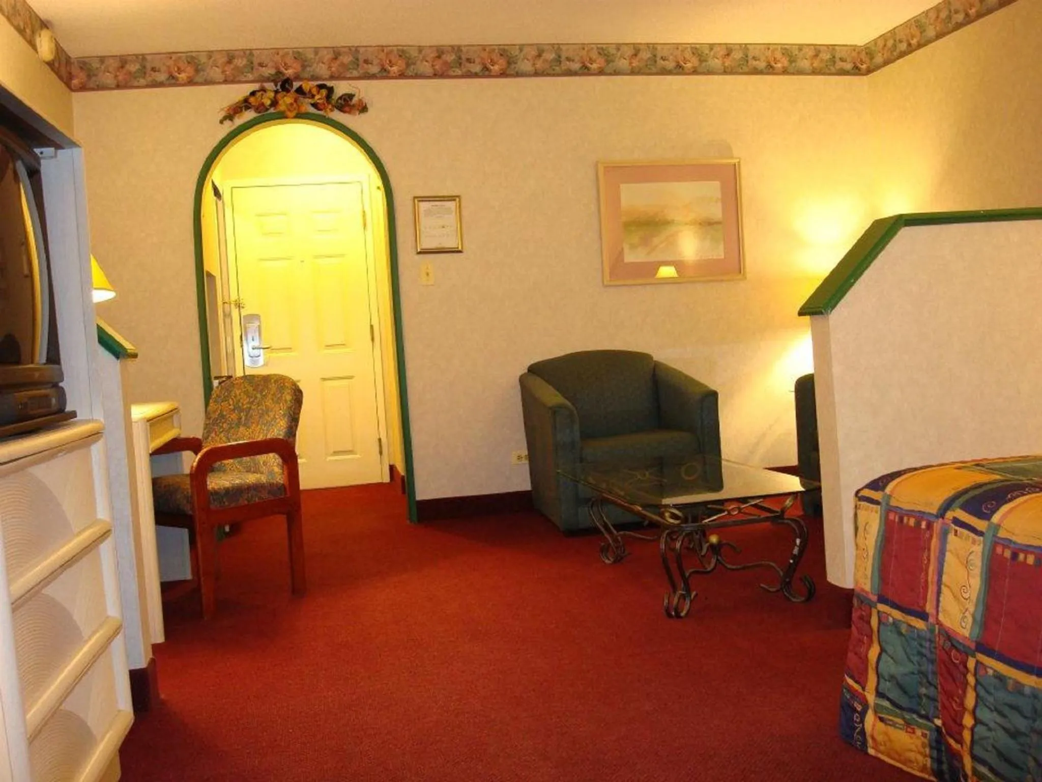 Photo of the whole room in O'Hare Inn & Suites