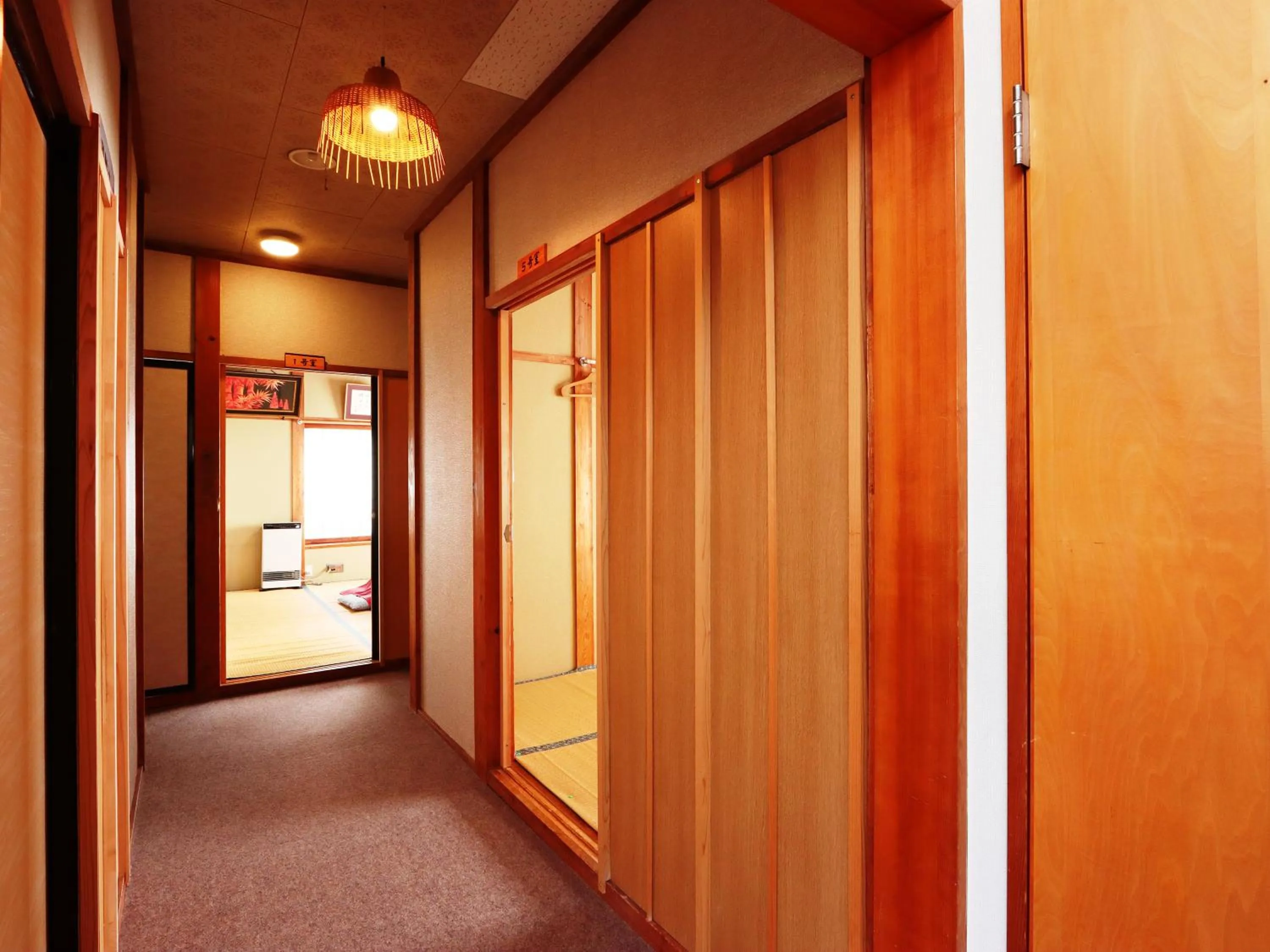 Area and facilities in Minshuku Kojima