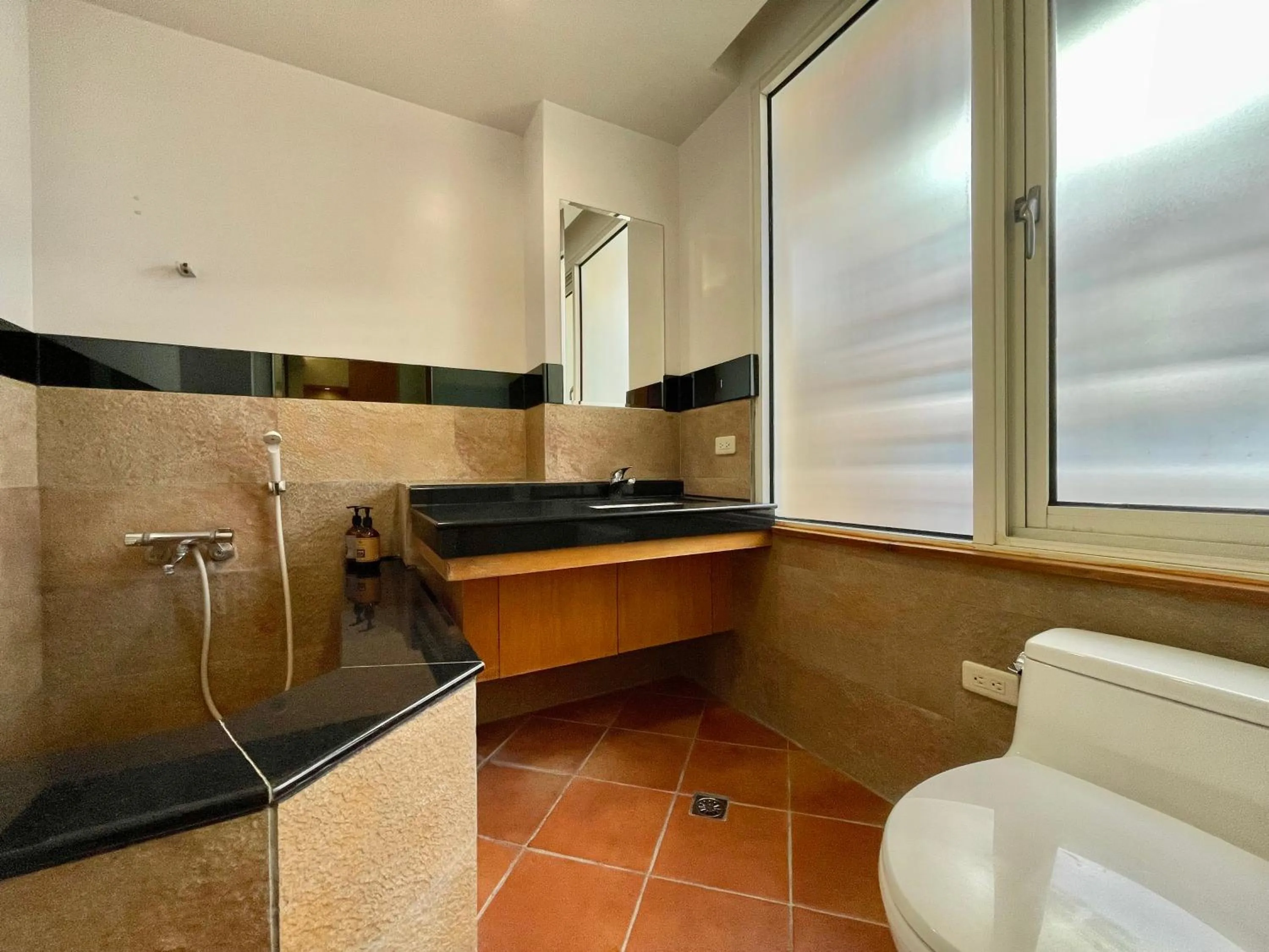 Bathroom in Ming Hu B&B