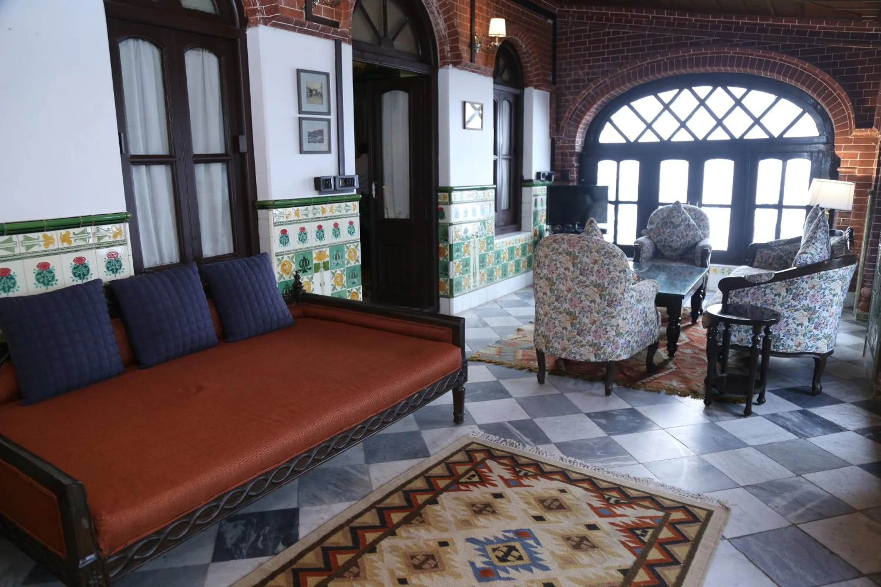 Living room in Raghu Vilas
