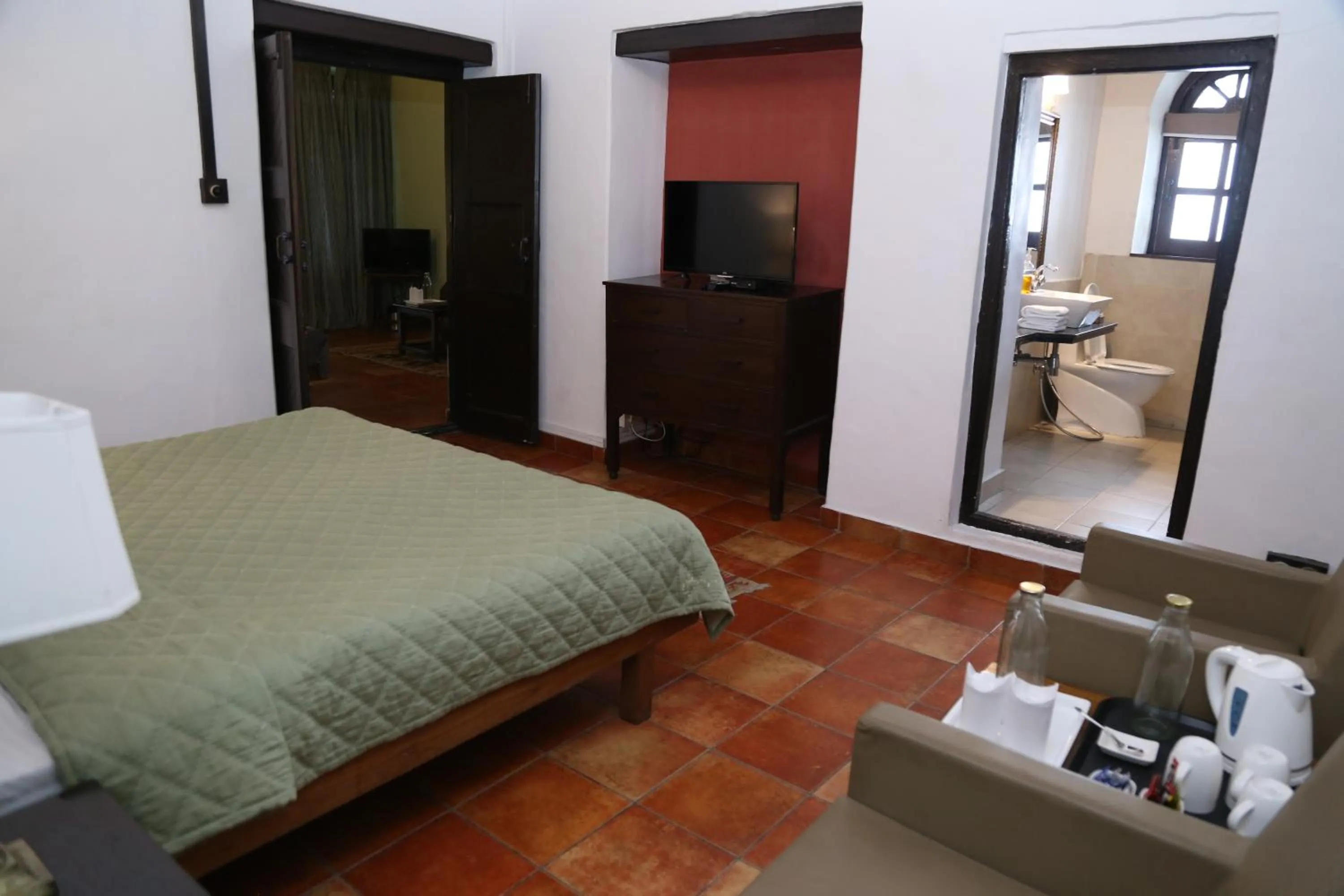 Bathroom, Bed in Raghu Vilas