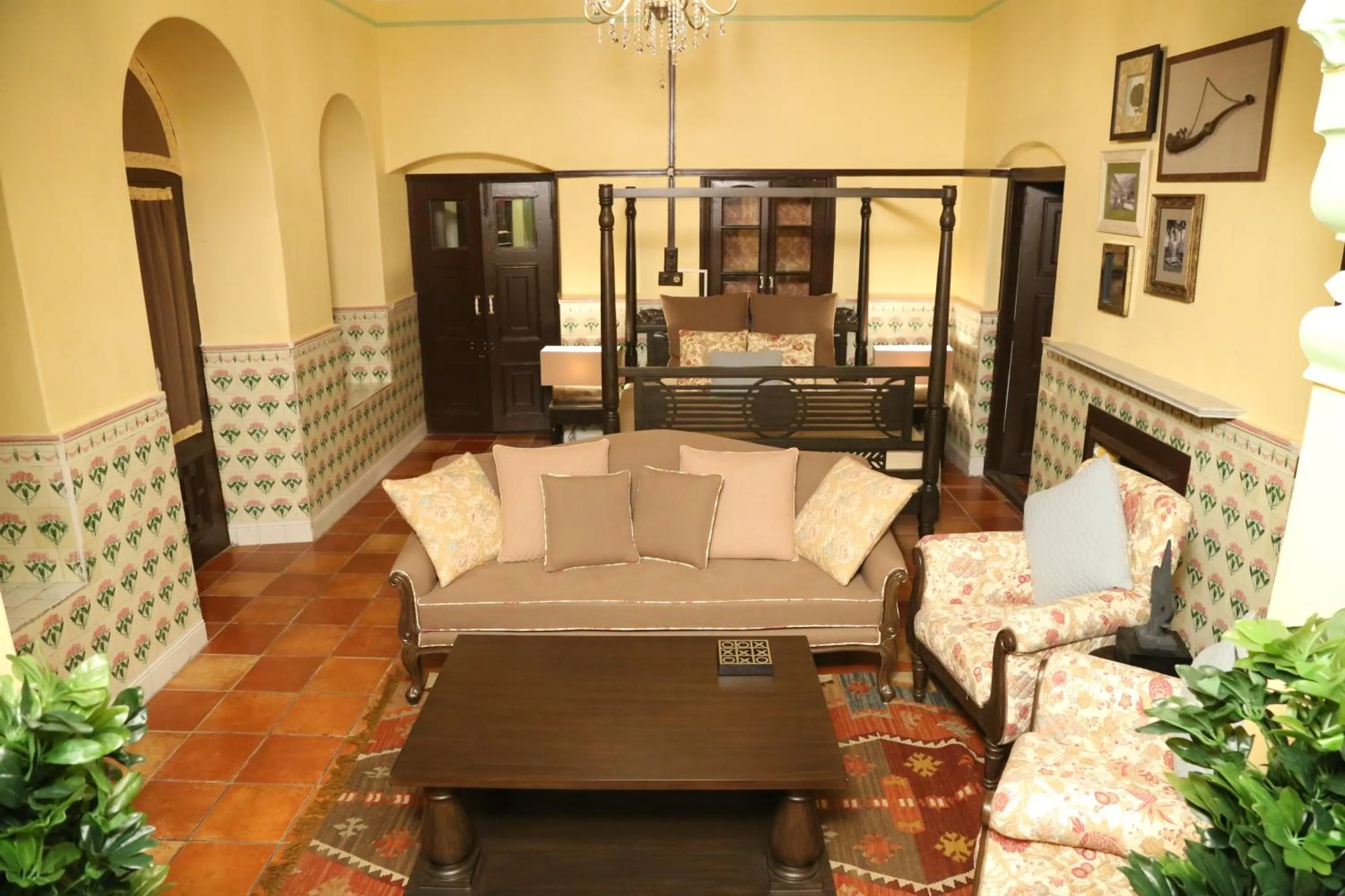 Photo of the whole room in Raghu Vilas