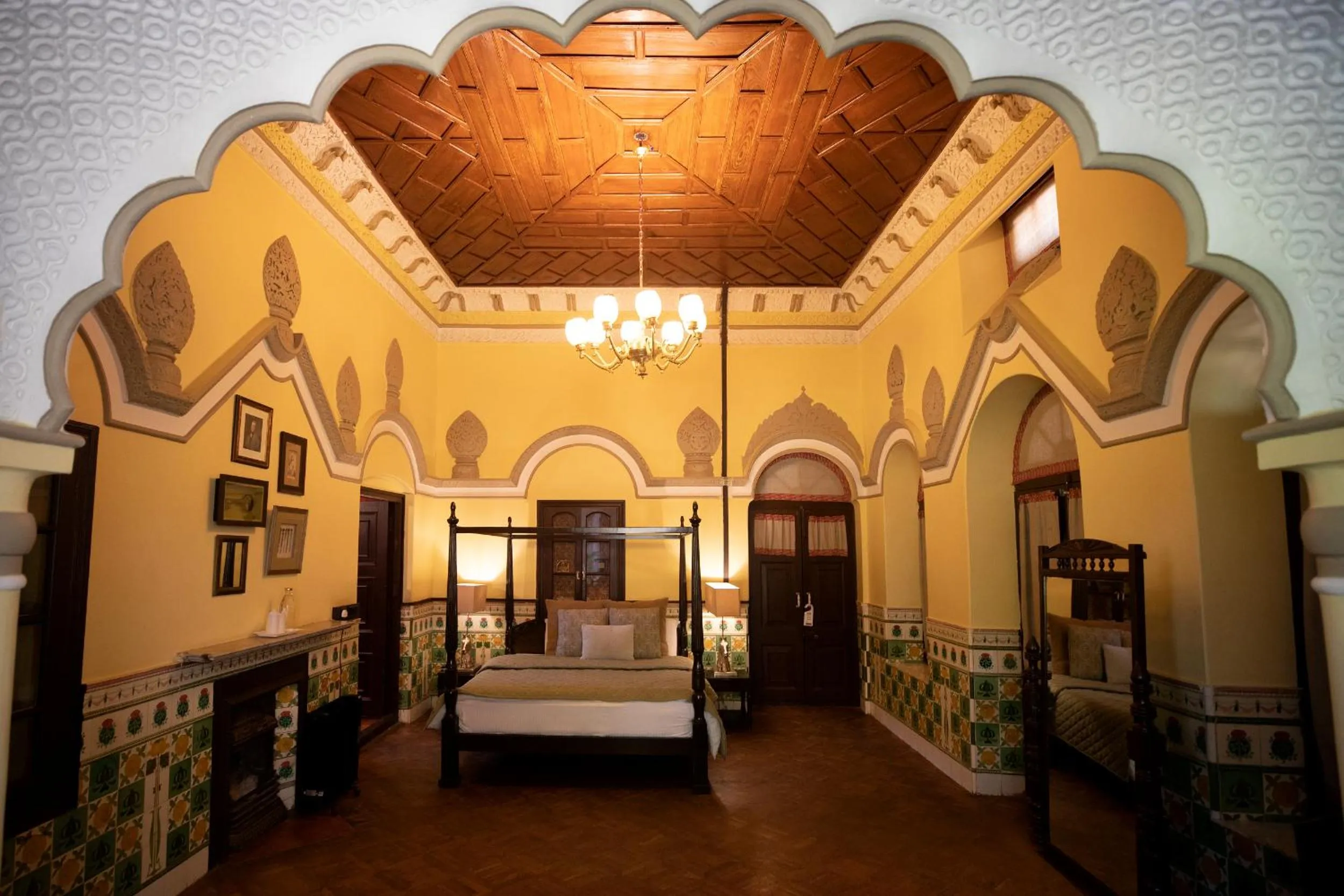 Bedroom, Bed in Raghu Vilas