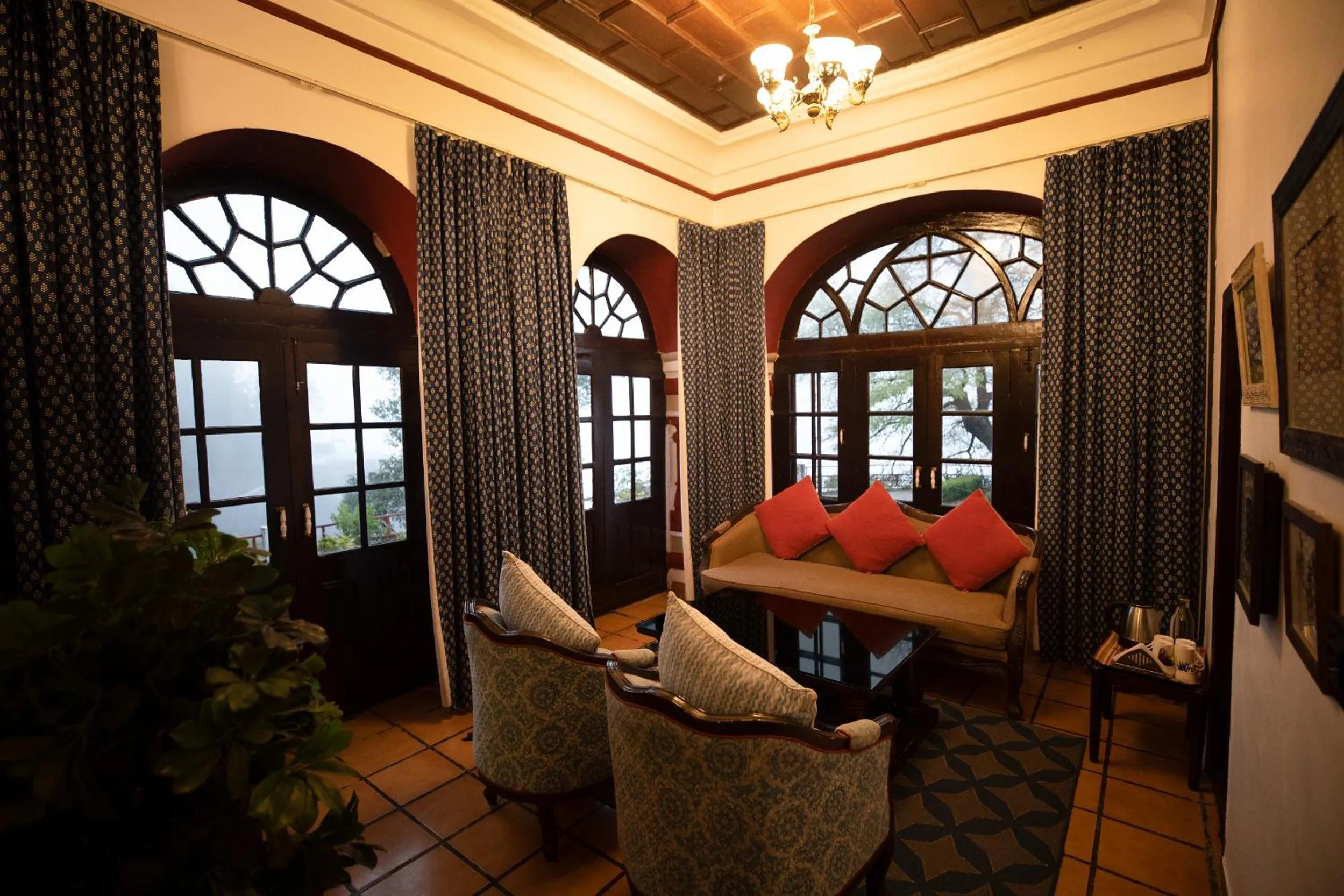 Living room in Raghu Vilas