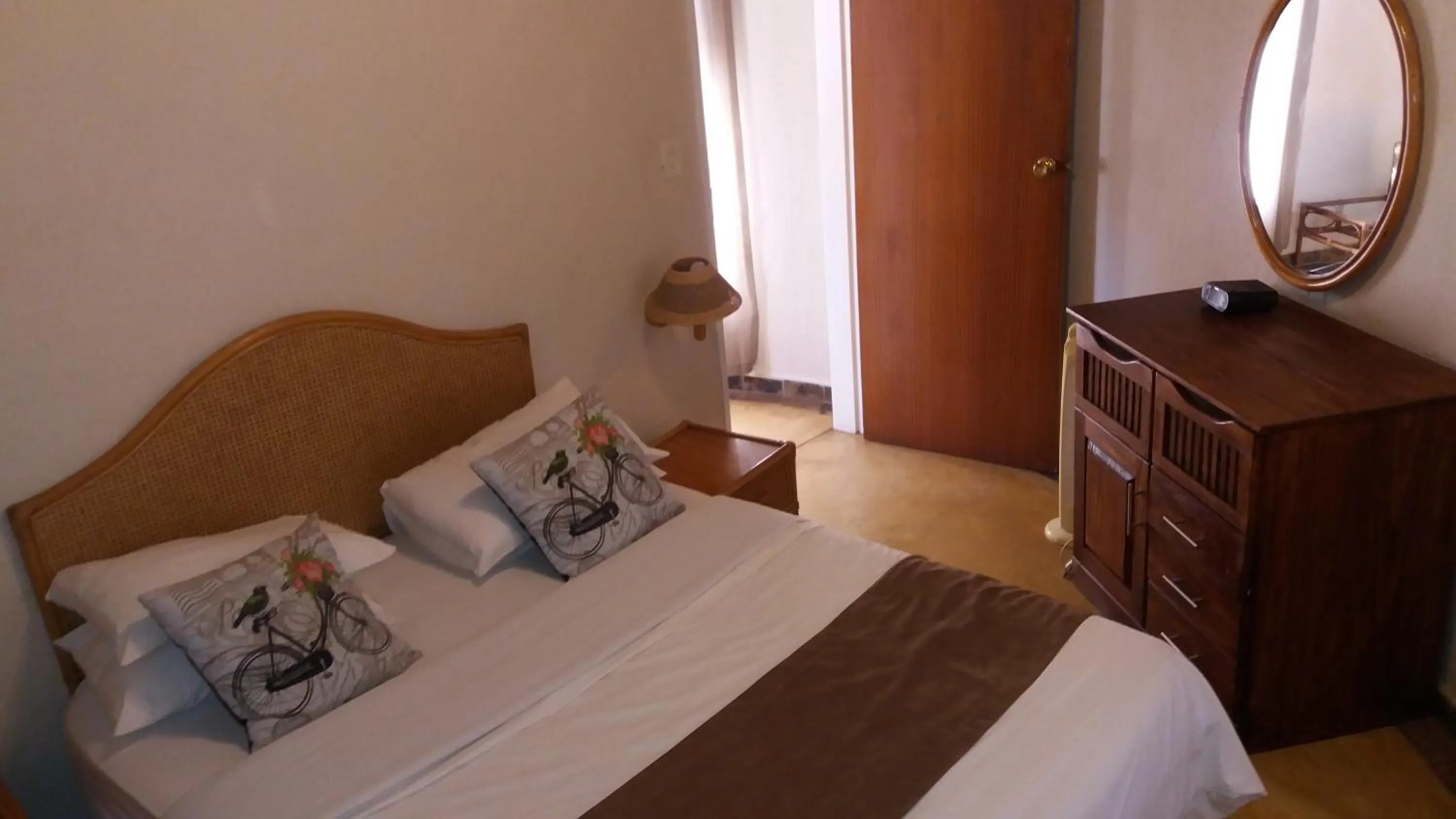 Bedroom, Bed in Magoebaskloof Mountain Lodge