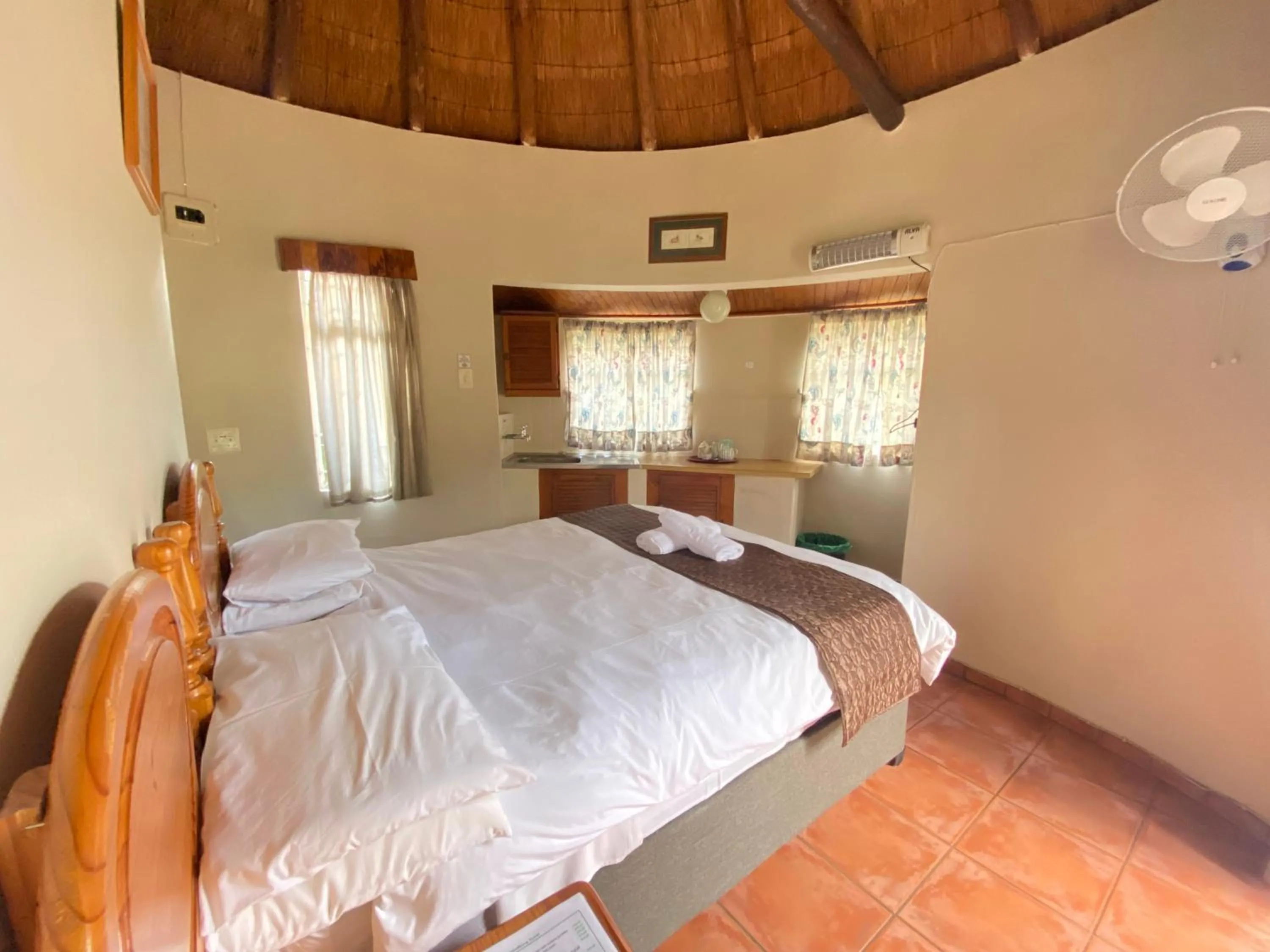 Bedroom, Bed in Magoebaskloof Mountain Lodge