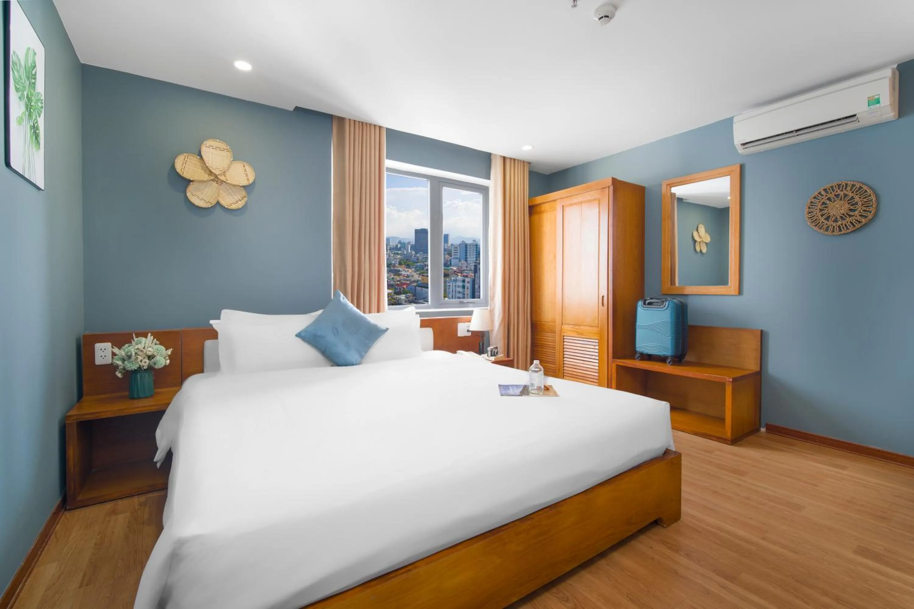 Bedroom, Bed in Merry Land Hotel Da Nang