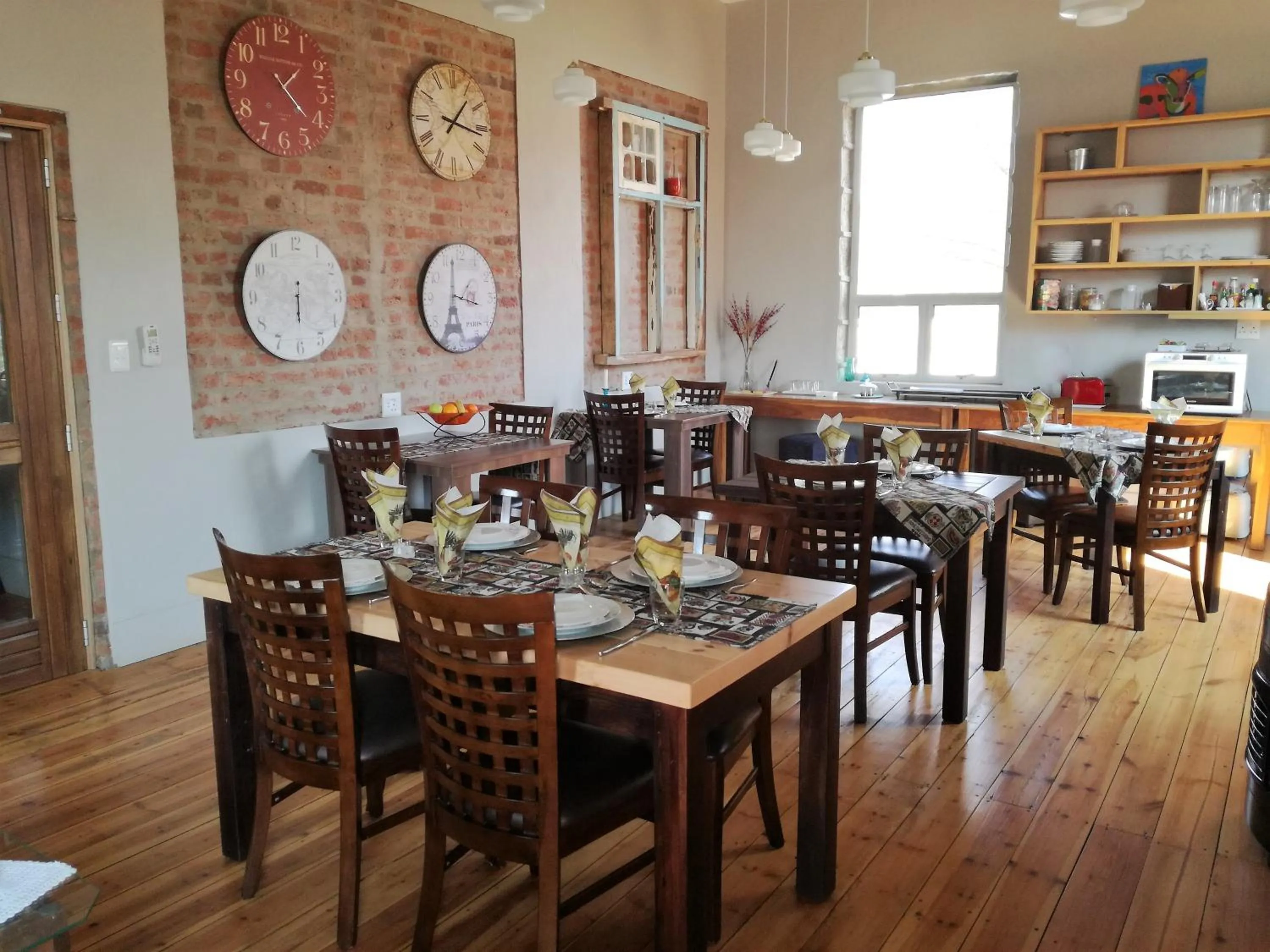 Lounge or bar in Ladybrand Heritage House