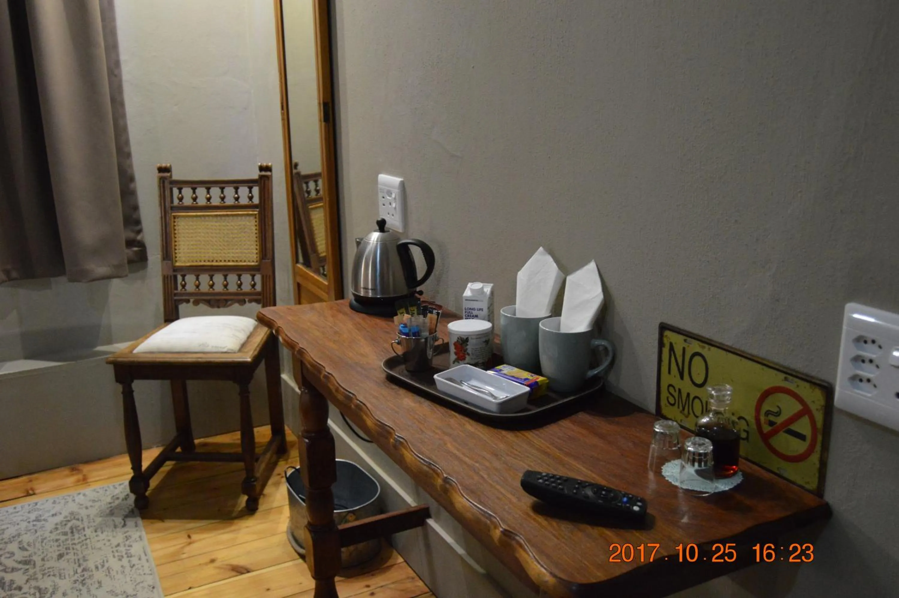 Coffee/tea facilities in Ladybrand Heritage House