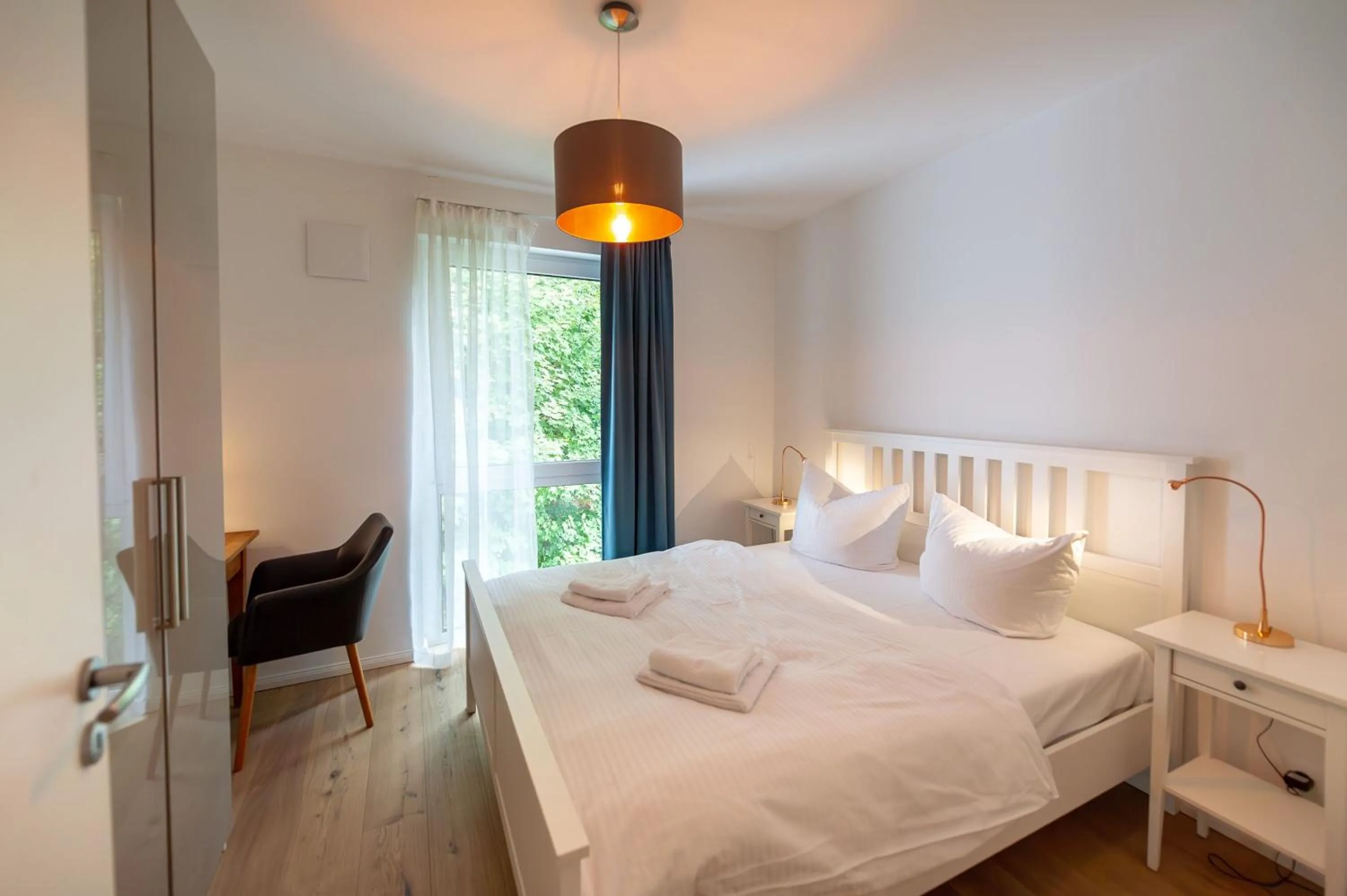 Bed in Haus Jasmund in Sellin - WG02 mit Kamin, Sauna, Whirlwanne, Terrasse