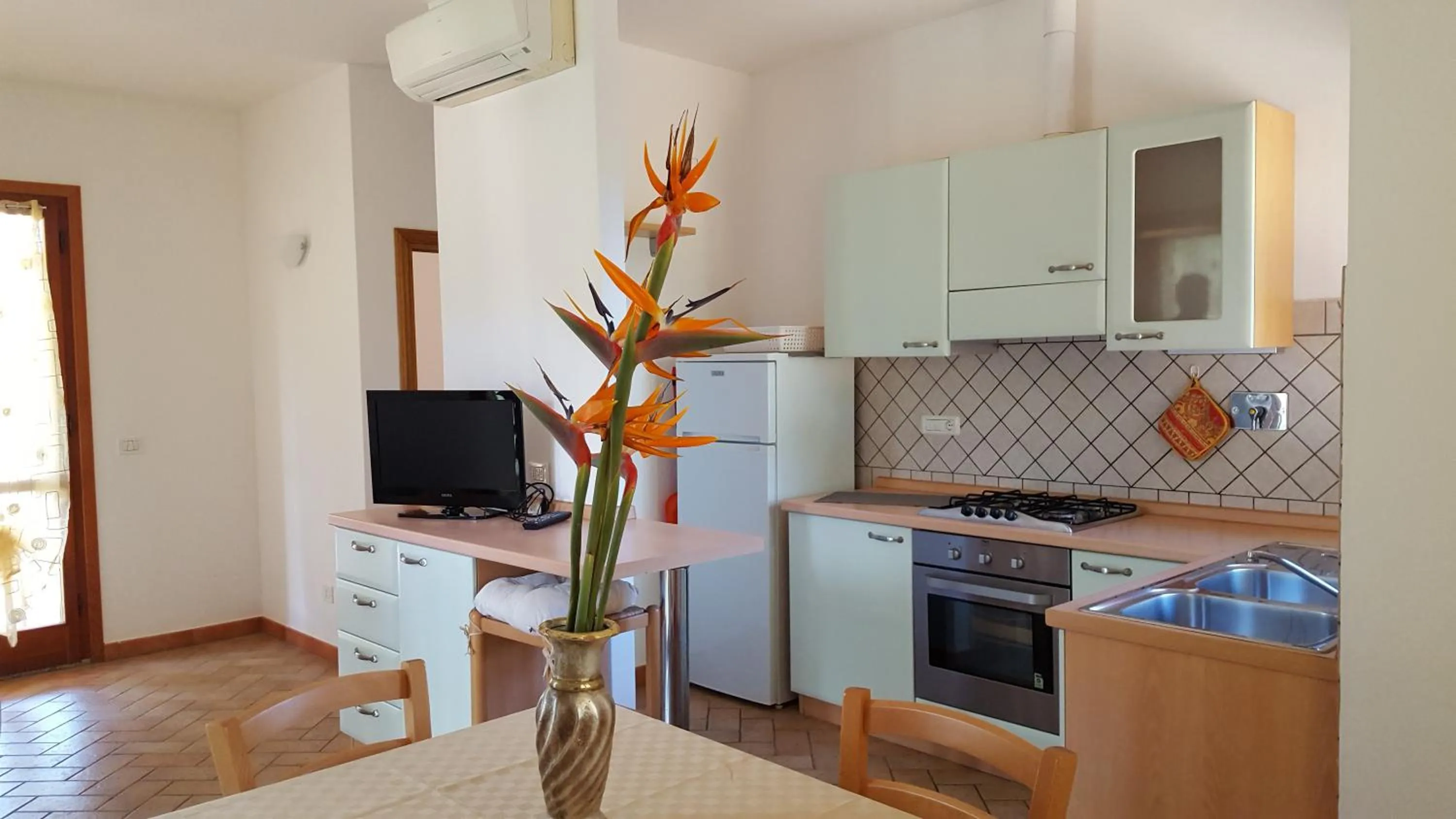 Kitchen or kitchenette in Agriturismo Rebua