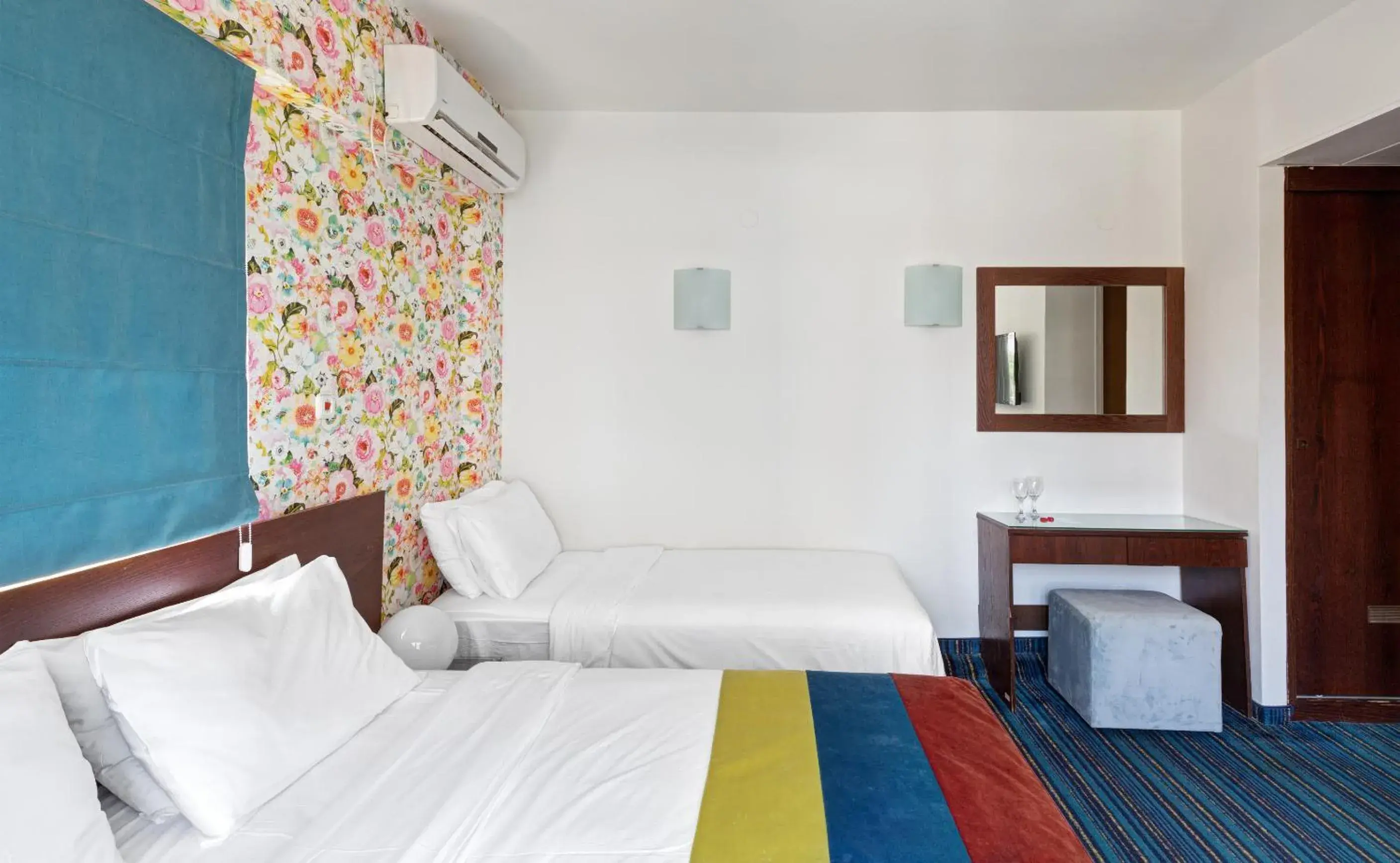 Triple Room in Mizpe Yam Boutique Hotel Triple Room in Mizpe Yam Boutique Hotel