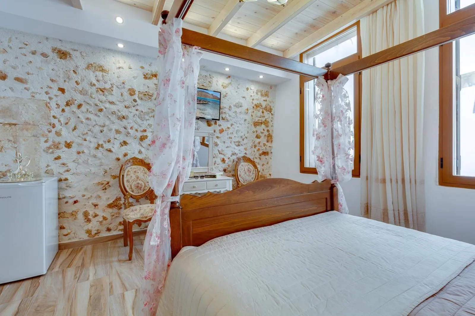 Bed in Hamam Suites Portou