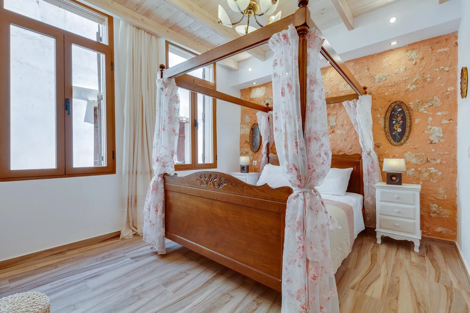 Bed in Hamam Suites Portou