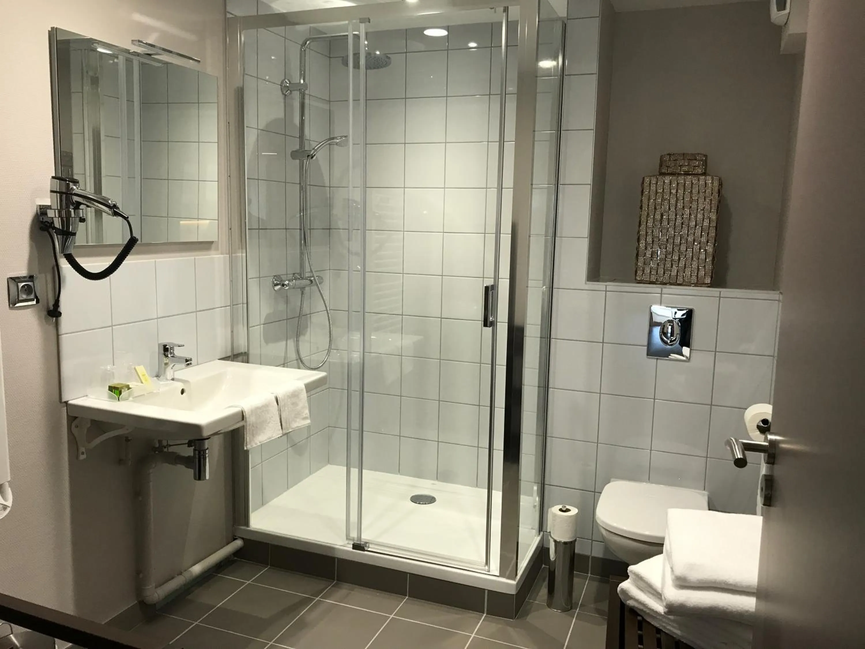 LOGIS Hotel-Restaurant Le Relais d'Aligre