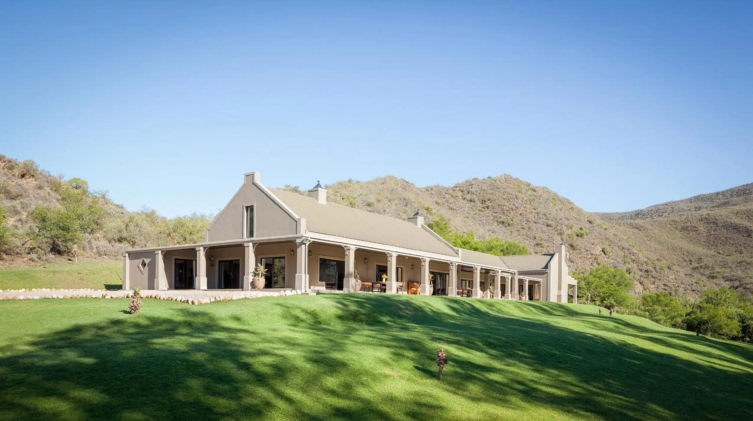 Property building in Wildehondekloof Game Lodge