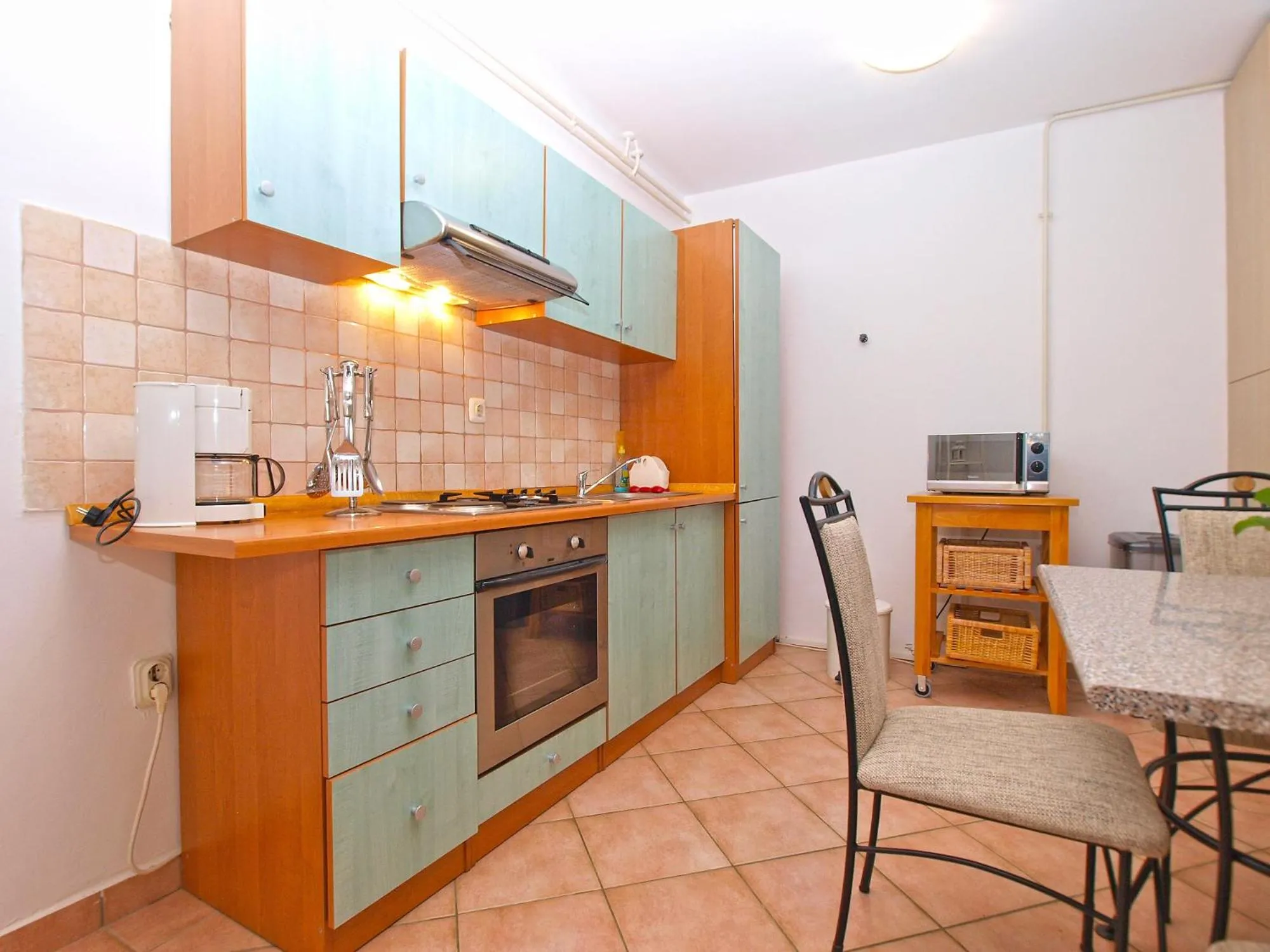 Apartments Eugen 1346