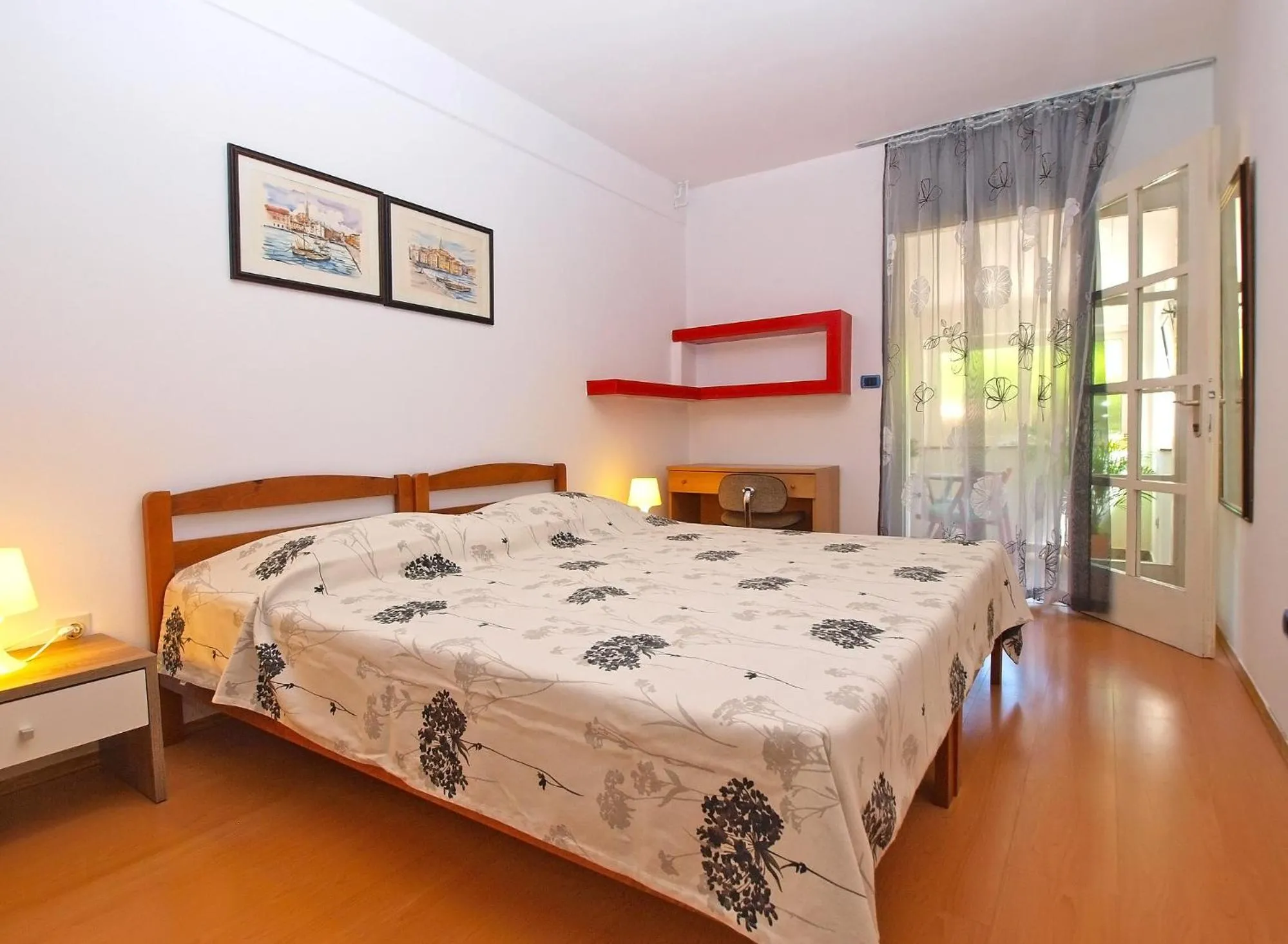 Bed in Apartments Eugen 1346