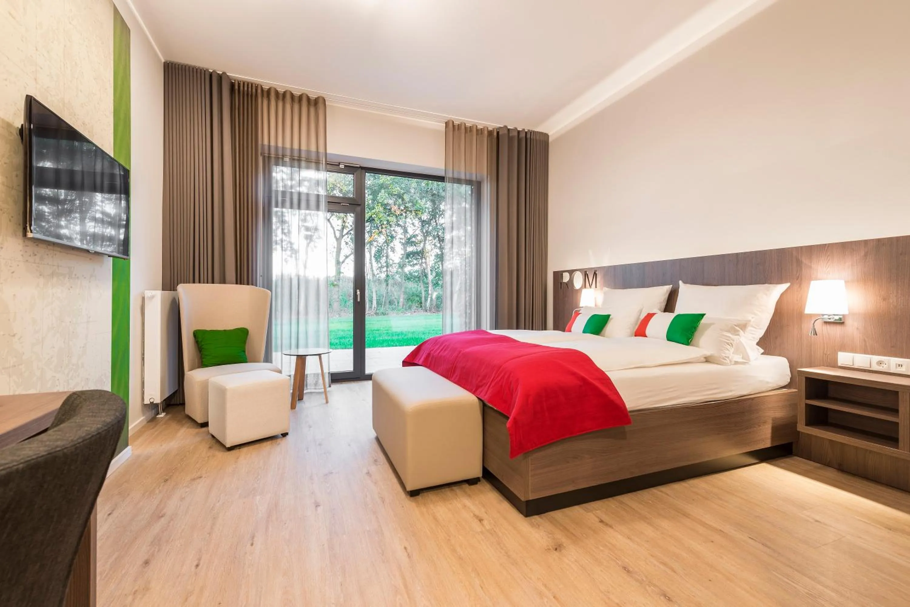 Photo of the whole room, Bed in Gästehaus der zvoove Akademie