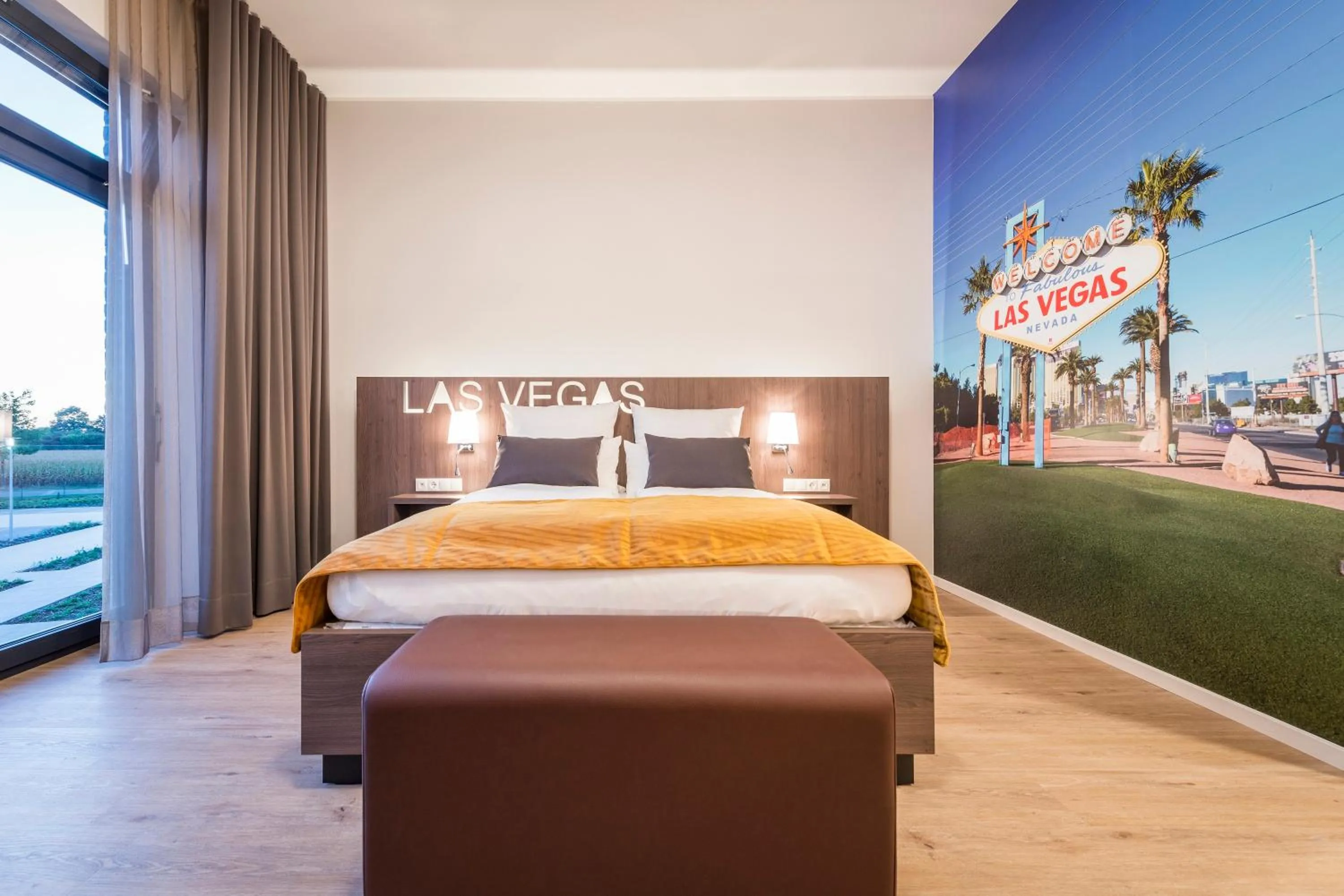 Photo of the whole room, Bed in Gästehaus der zvoove Akademie