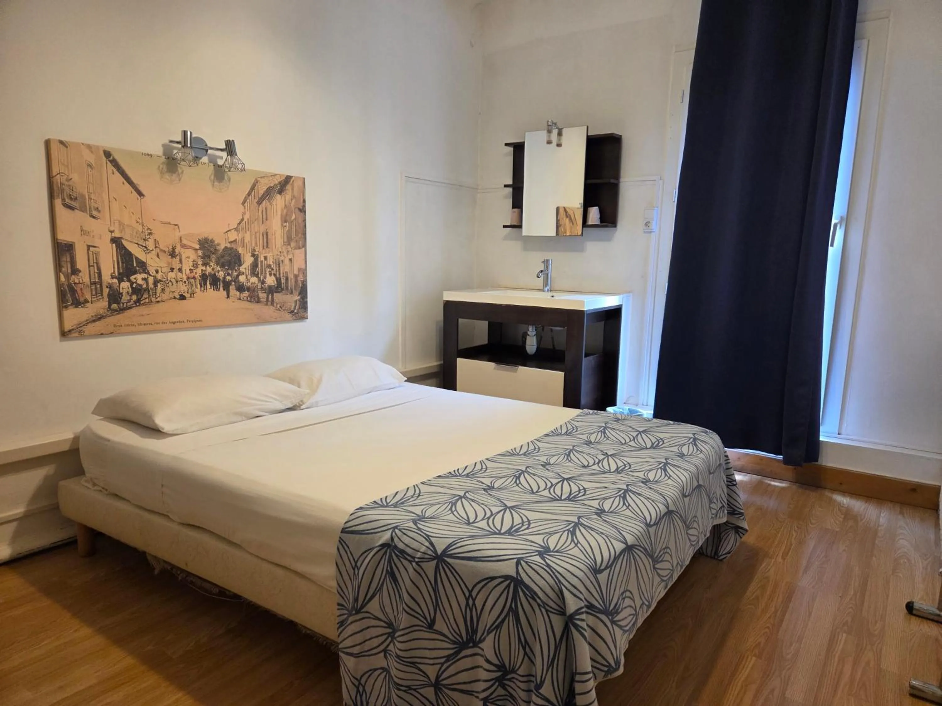 Bed in Hotel Le Centre