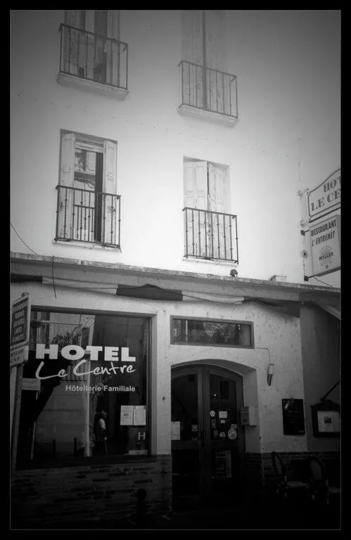 Property building in Hotel Le Centre