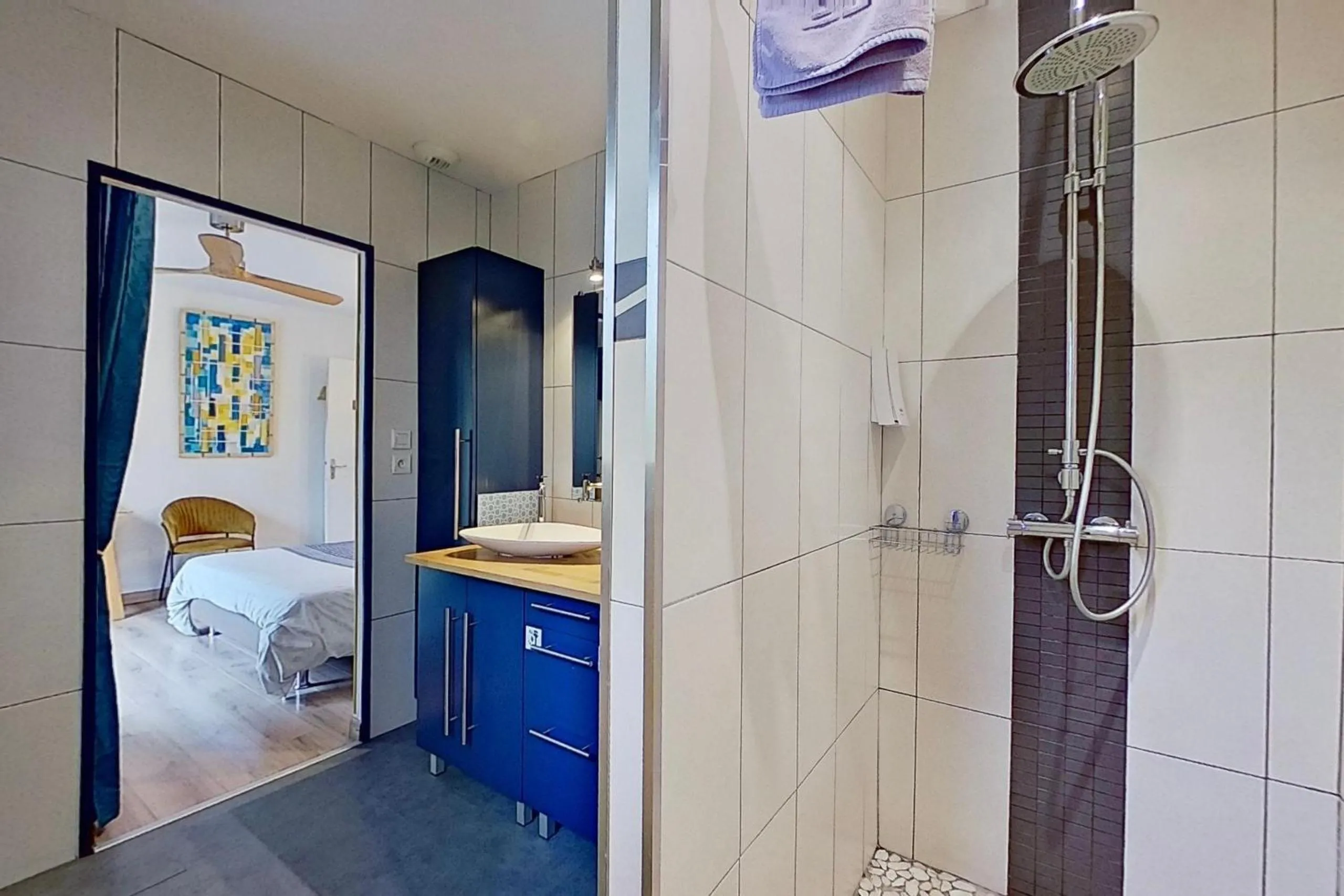 Bathroom, Bed in Escale en Correze