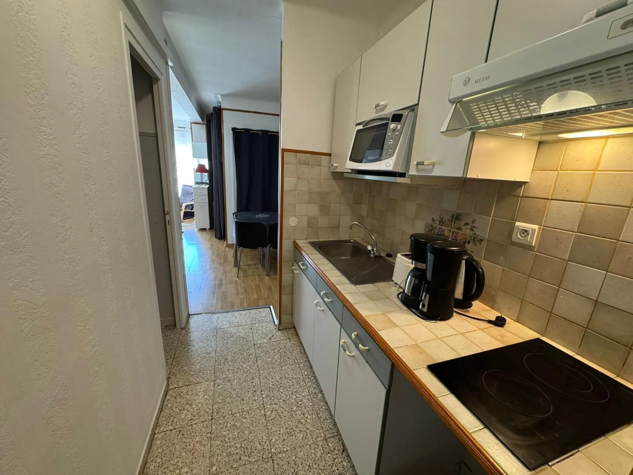 Coffee/tea facilities in Immodelpas Tres estrelles