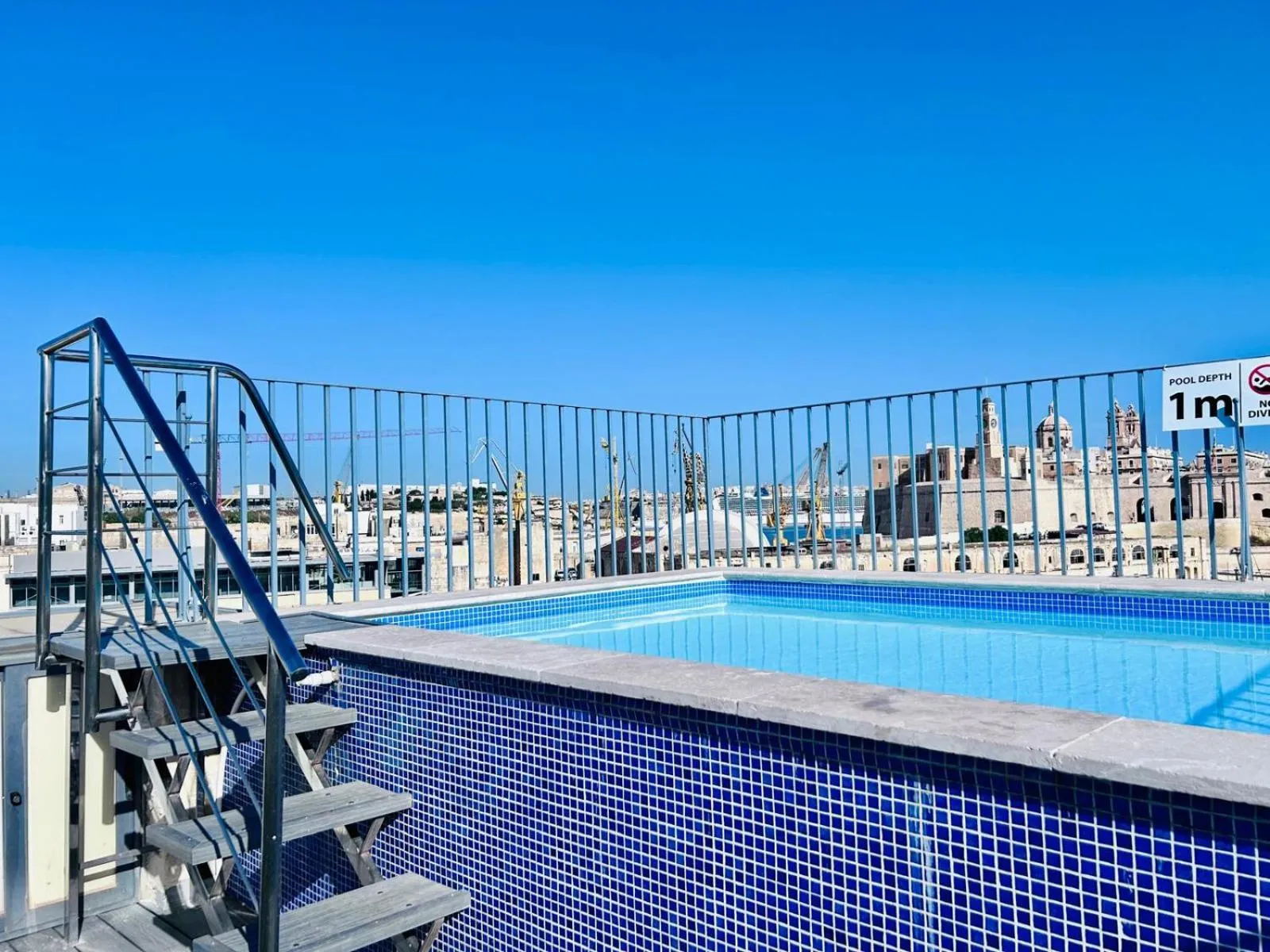 Swimming pool in Casa Birmula Boutique Hotel