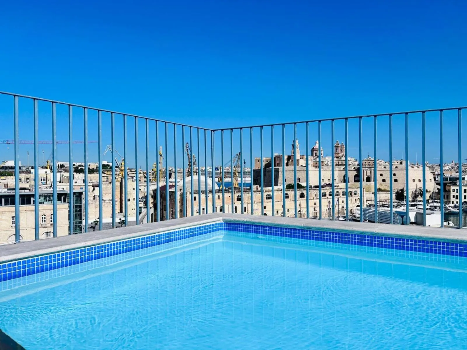 Swimming pool in Casa Birmula Boutique Hotel