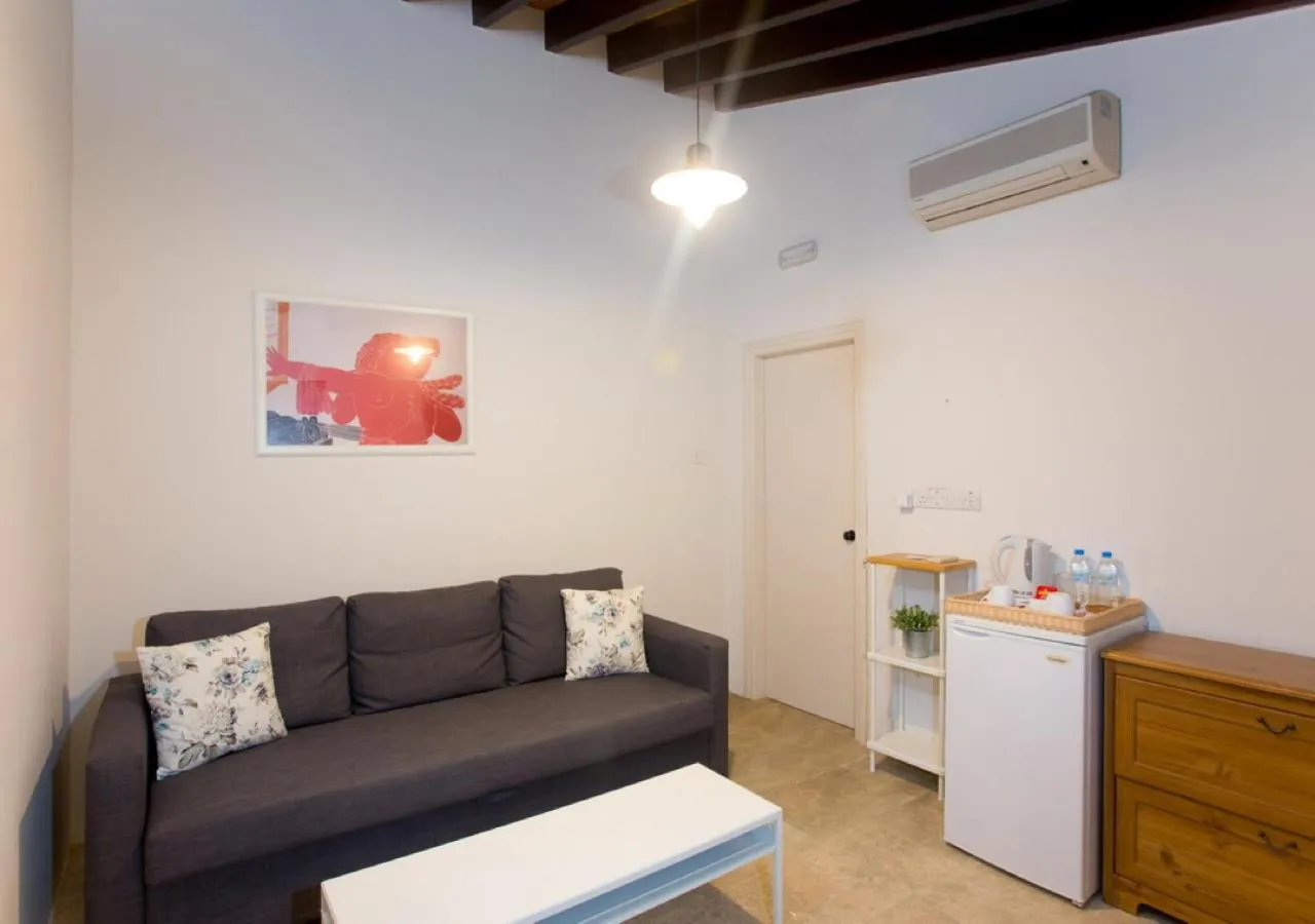 Bedroom in Shongas Inn