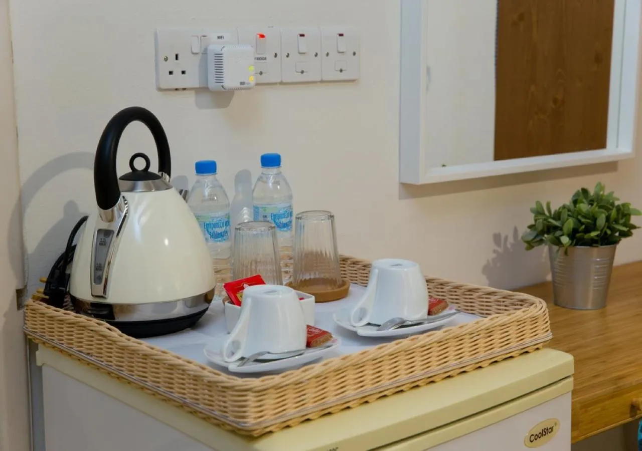 Coffee/tea facilities in Shongas Inn