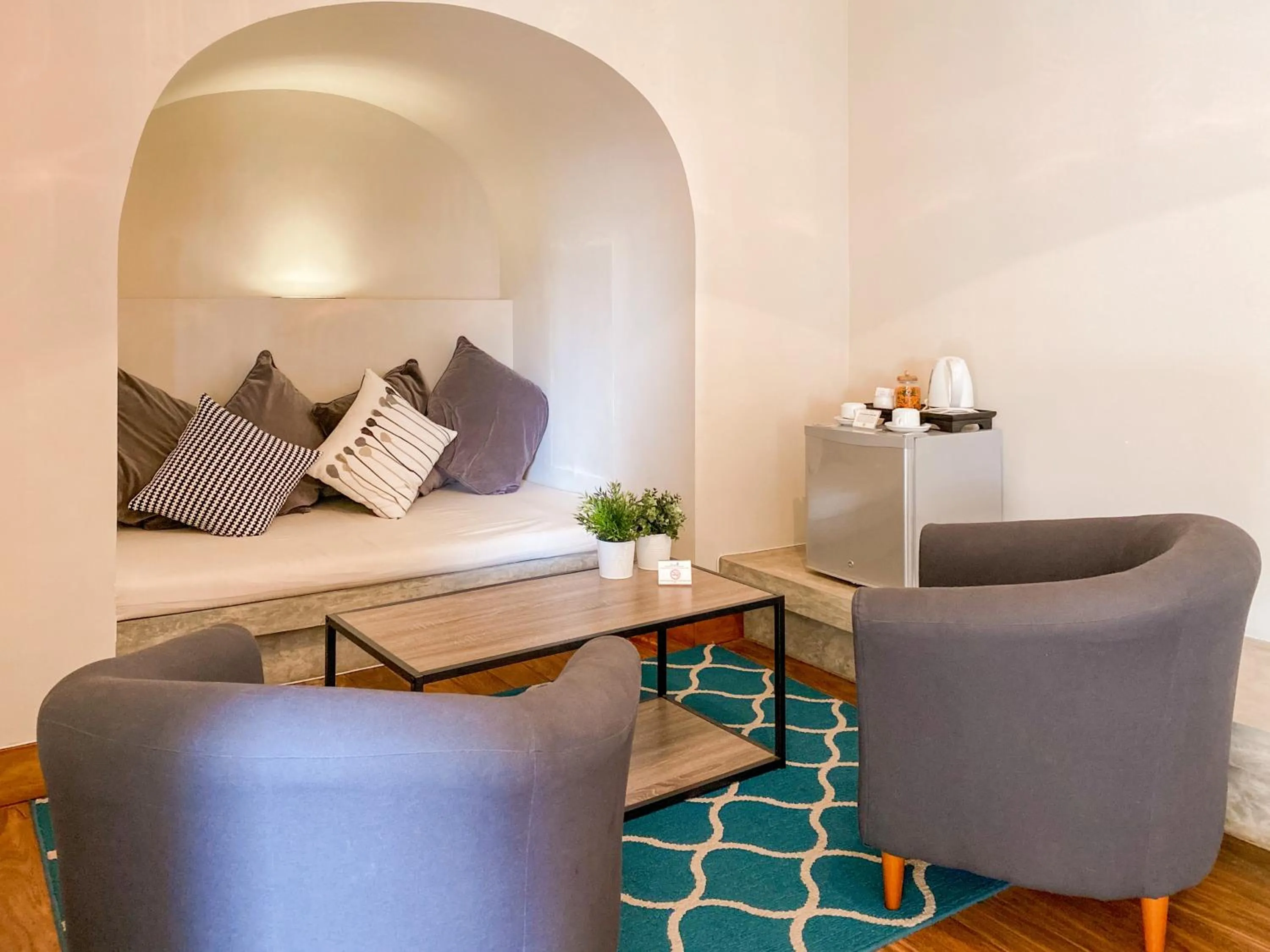 Seating area in The Bartizan Galle Fort