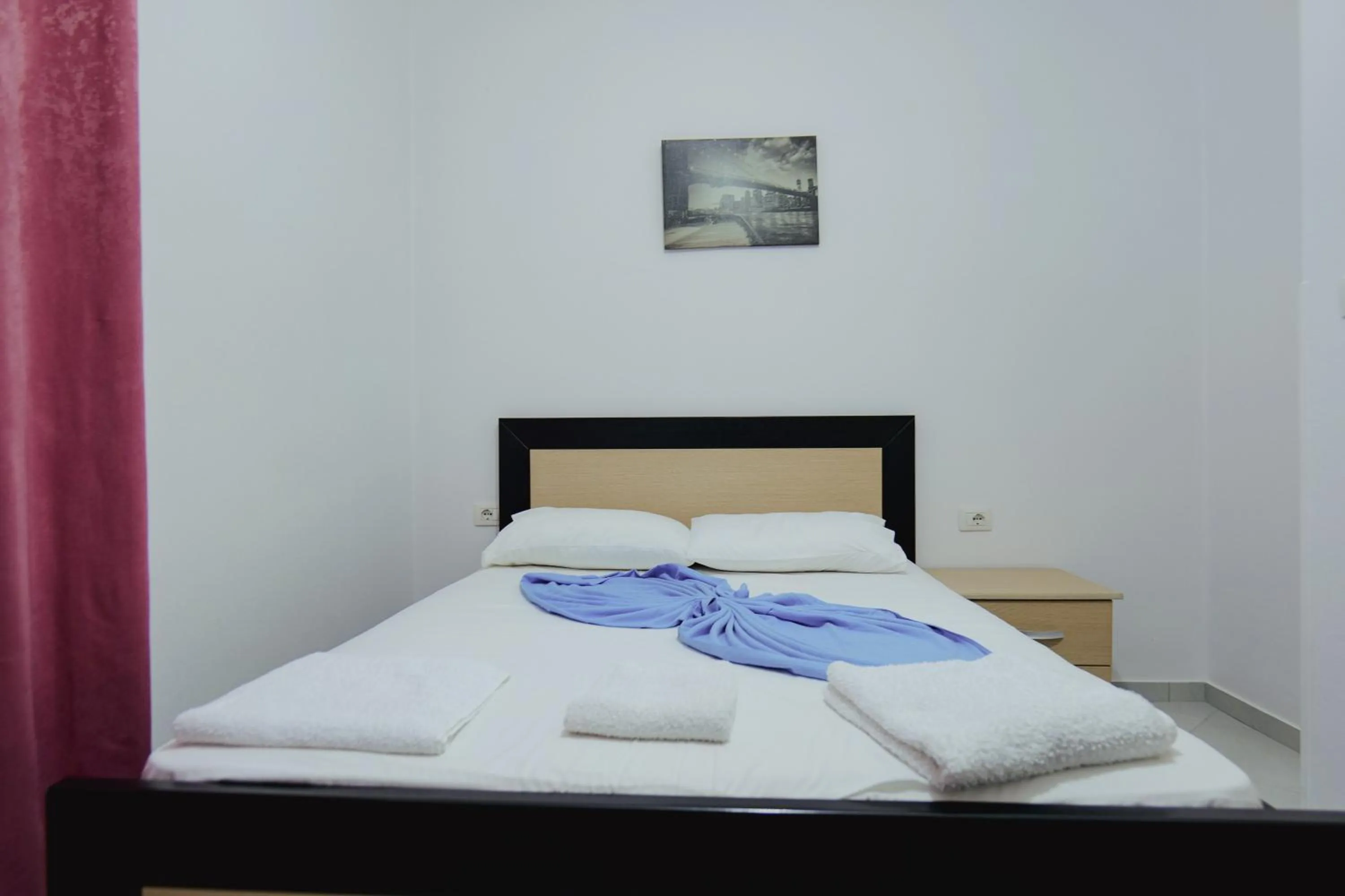 Bed in Vila Shpetimi