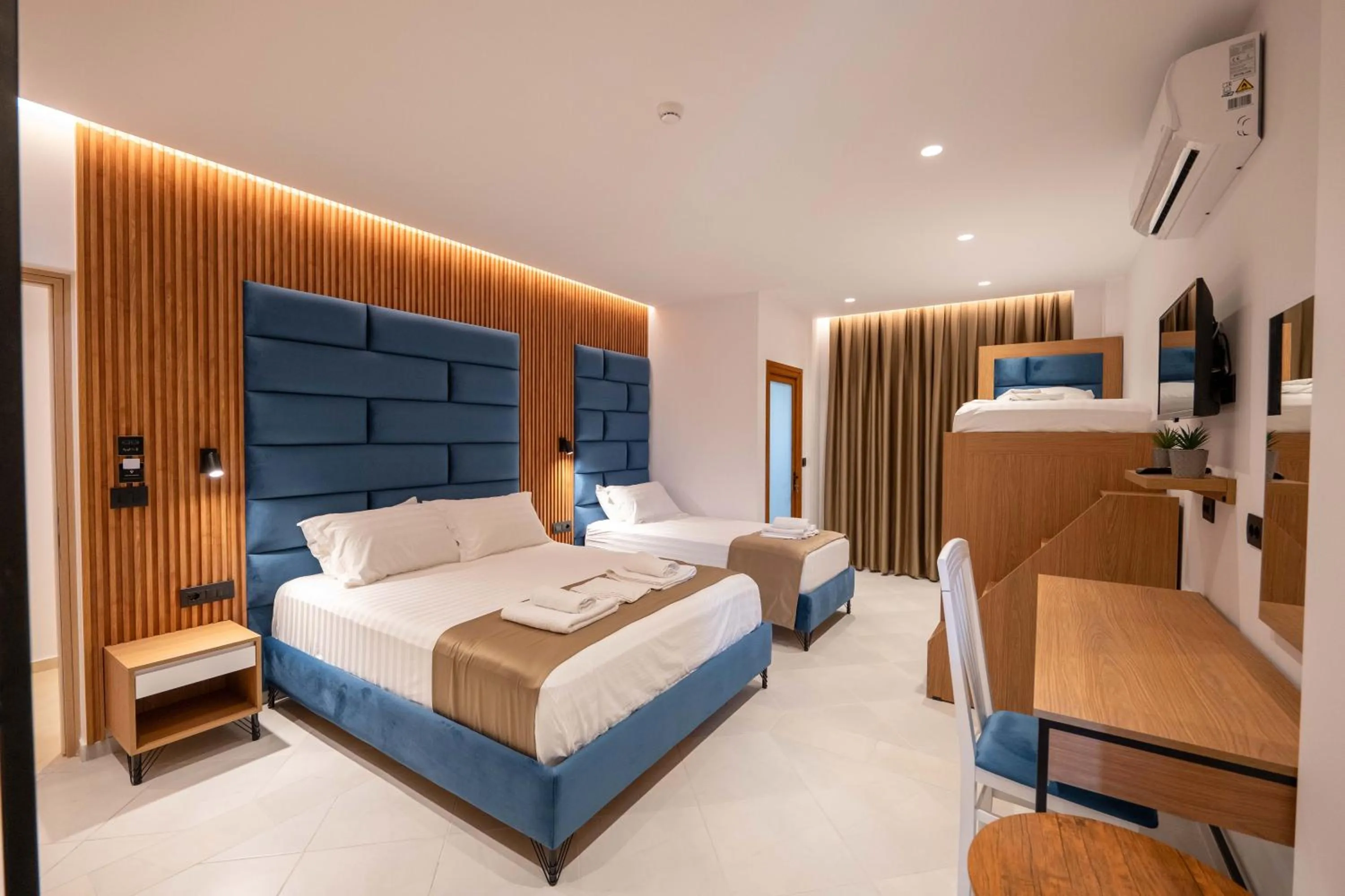 Bed in Vila Shpetimi