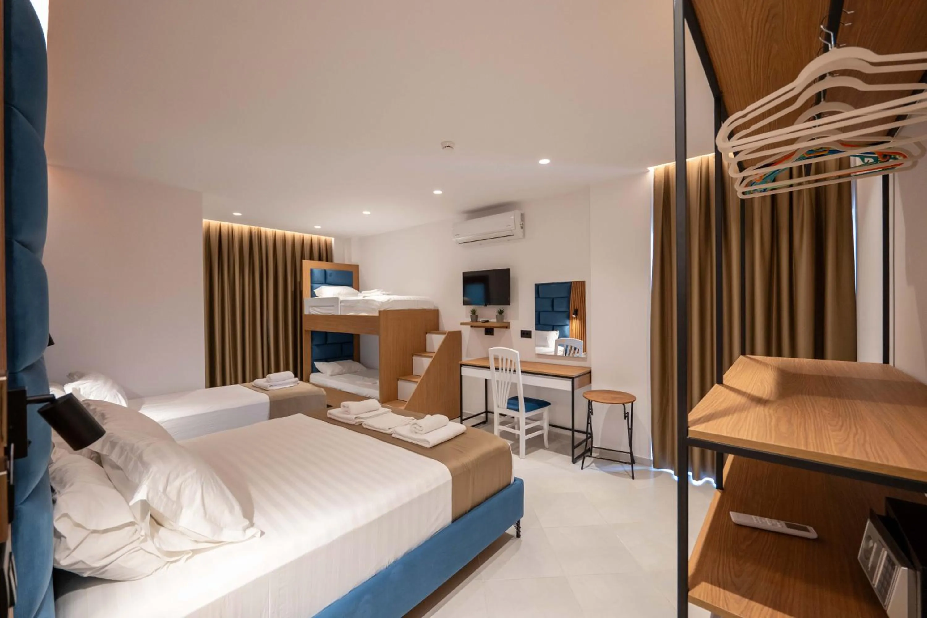 Bed in Vila Shpetimi