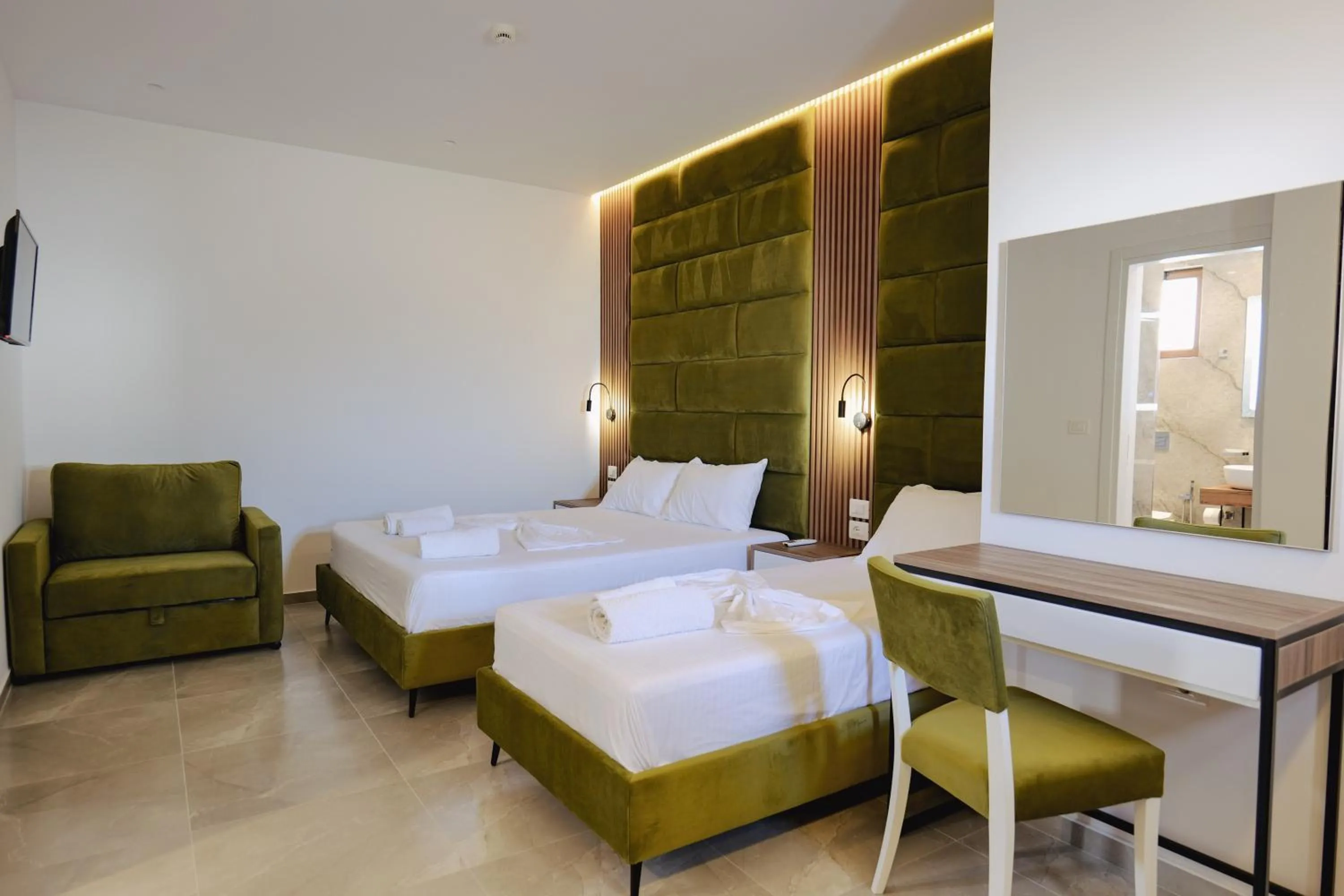 Bed in Vila Shpetimi