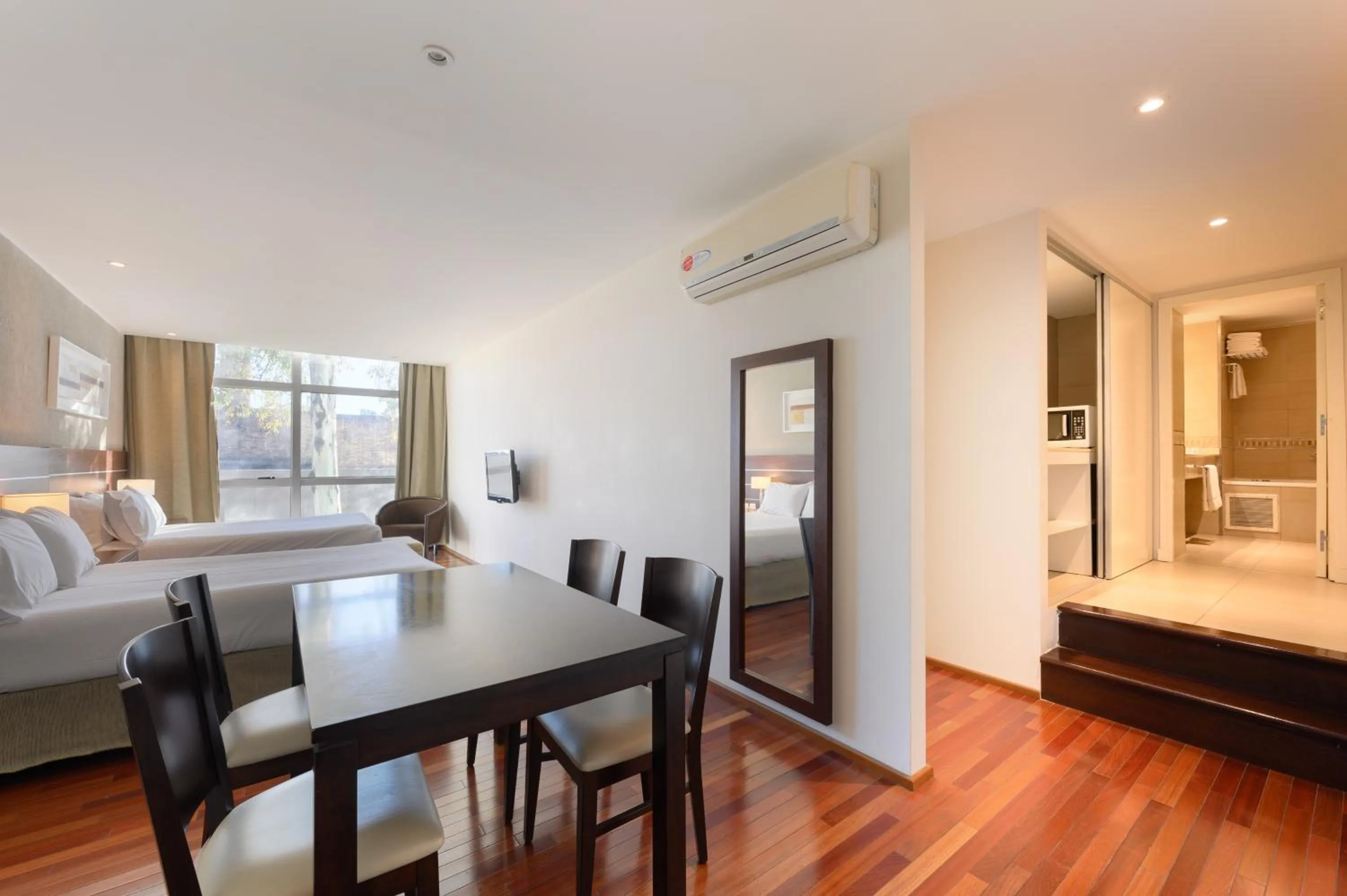 Kitchen or kitchenette in Orfeo Suites Cordoba