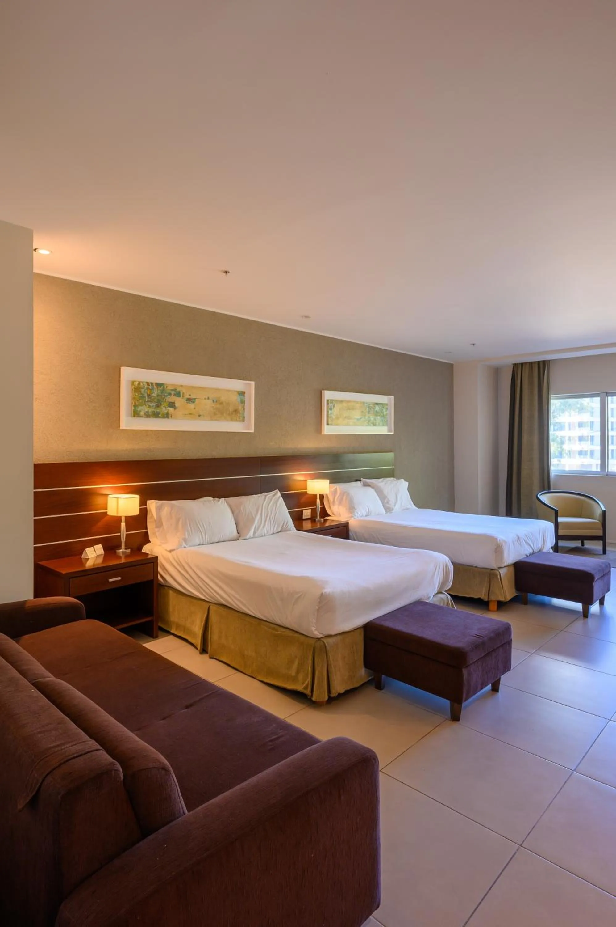 Photo of the whole room in Orfeo Suites Cordoba