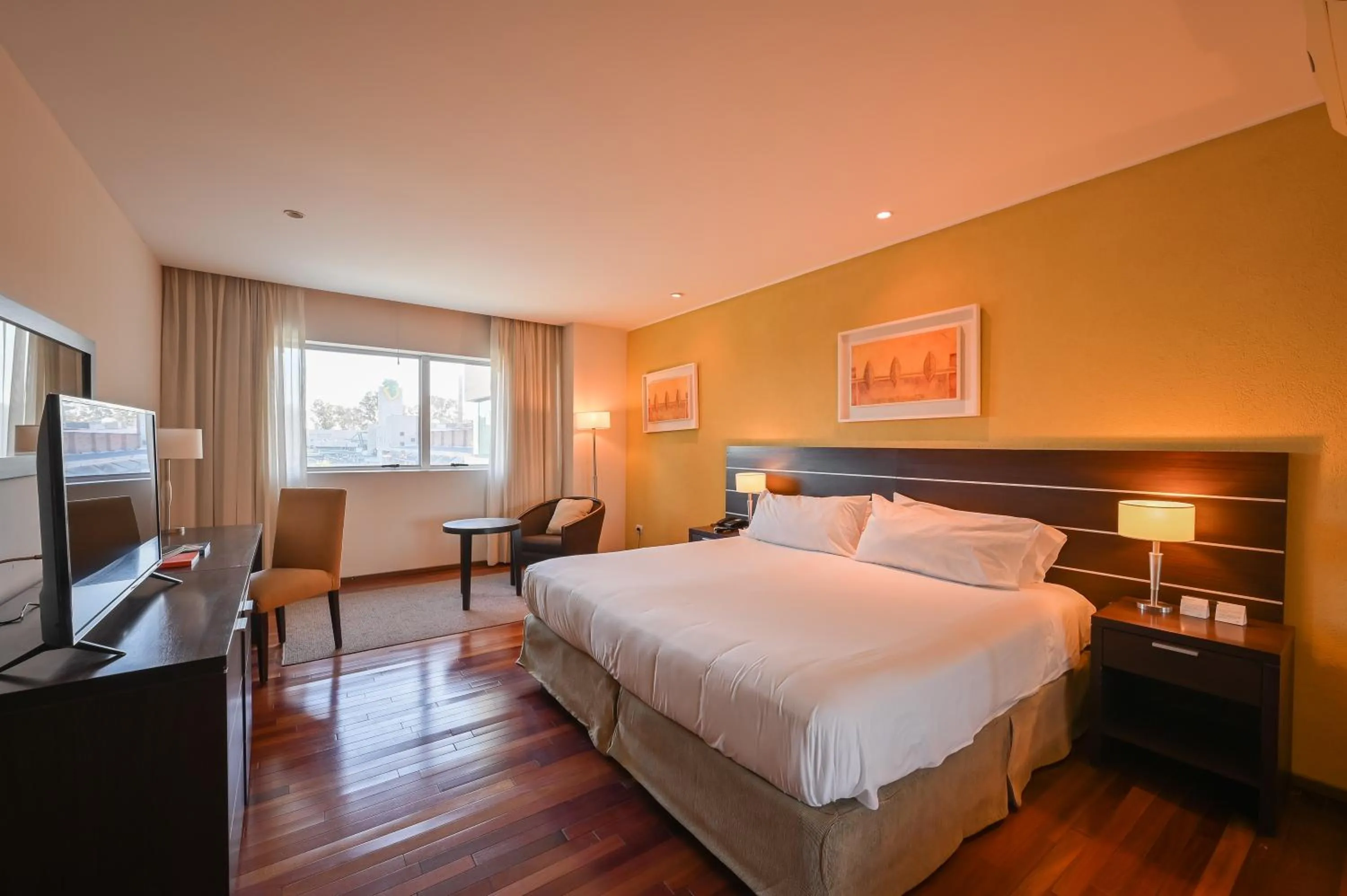 Bedroom in Orfeo Suites Cordoba