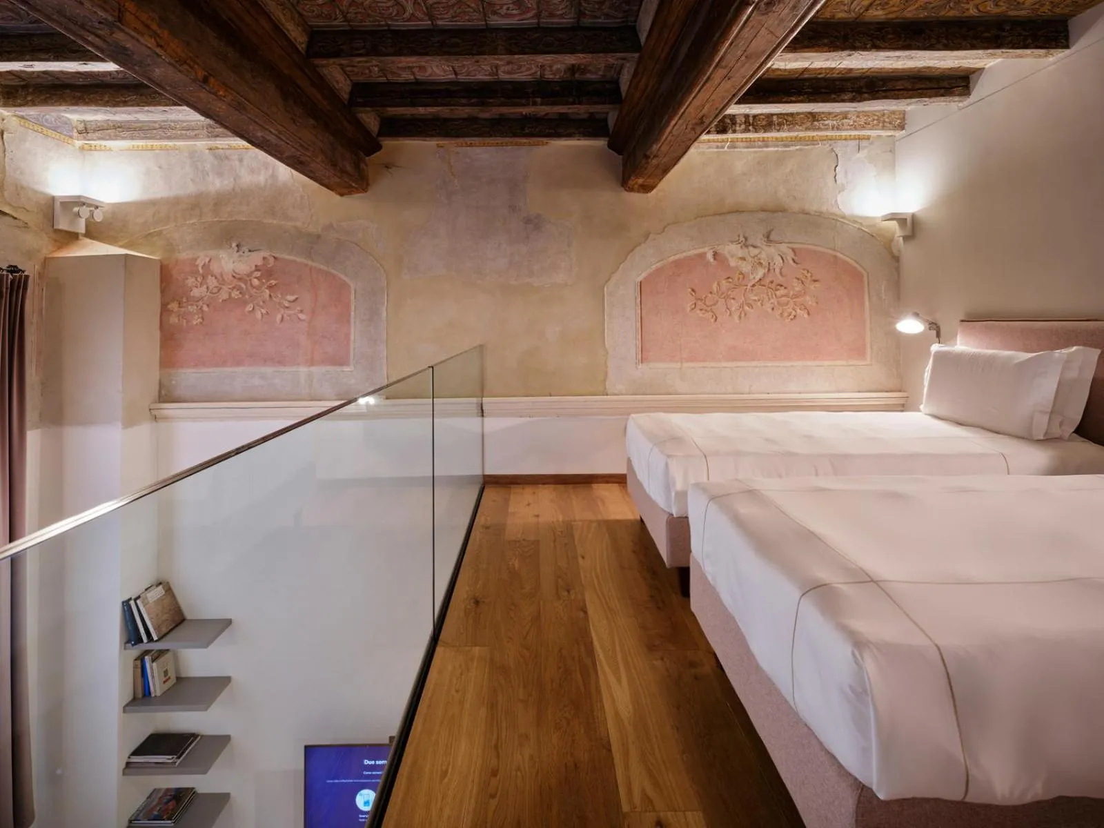 View (from property/room), Bed in Palazzo Del Carretto-Art Apartments and Guesthouse